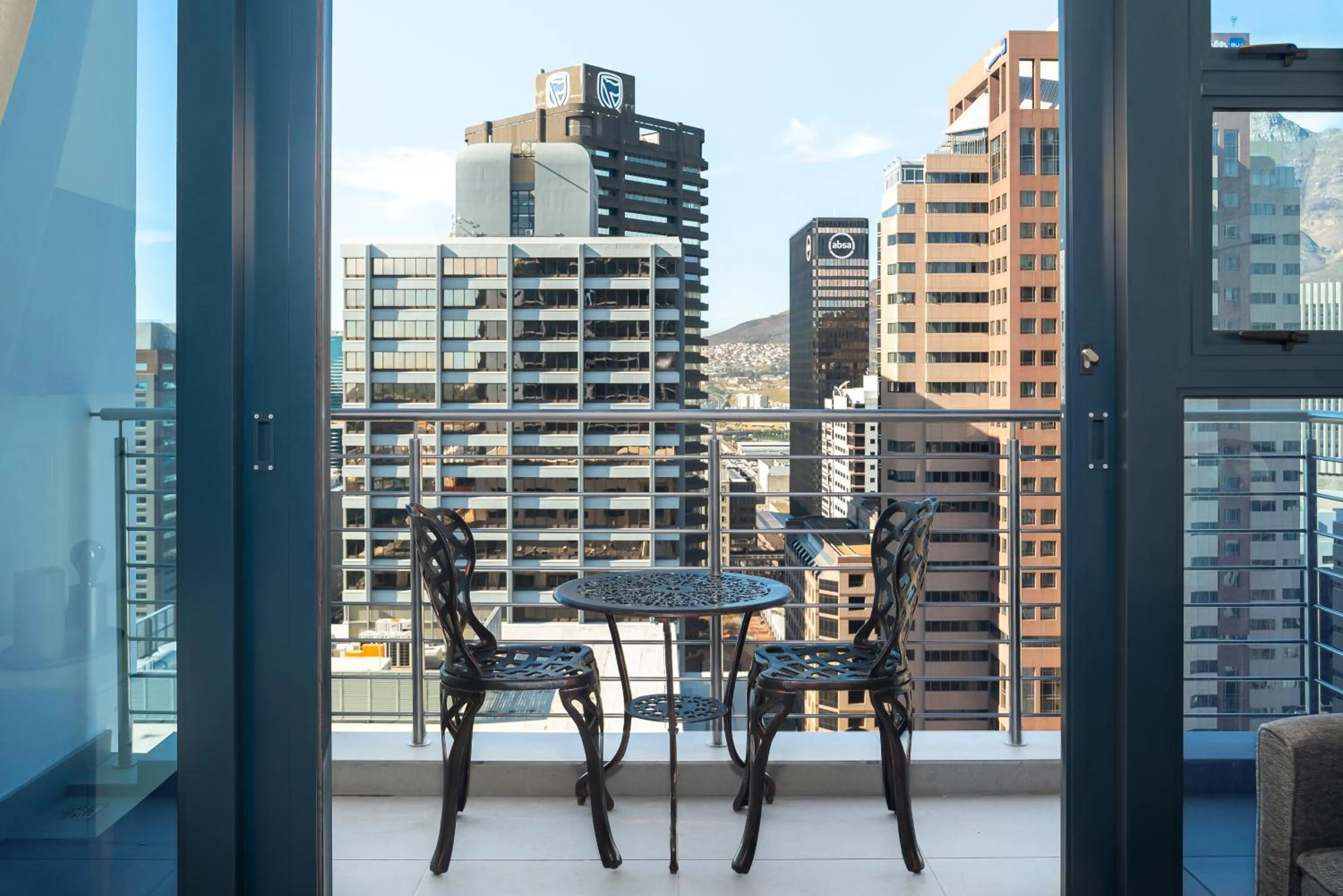 16 on Bree Luxury Apartments