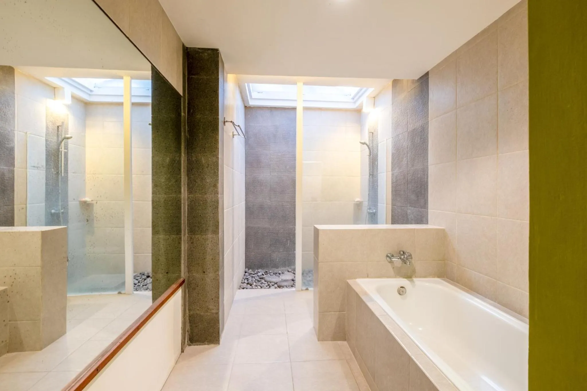 mascot hotel senggigi