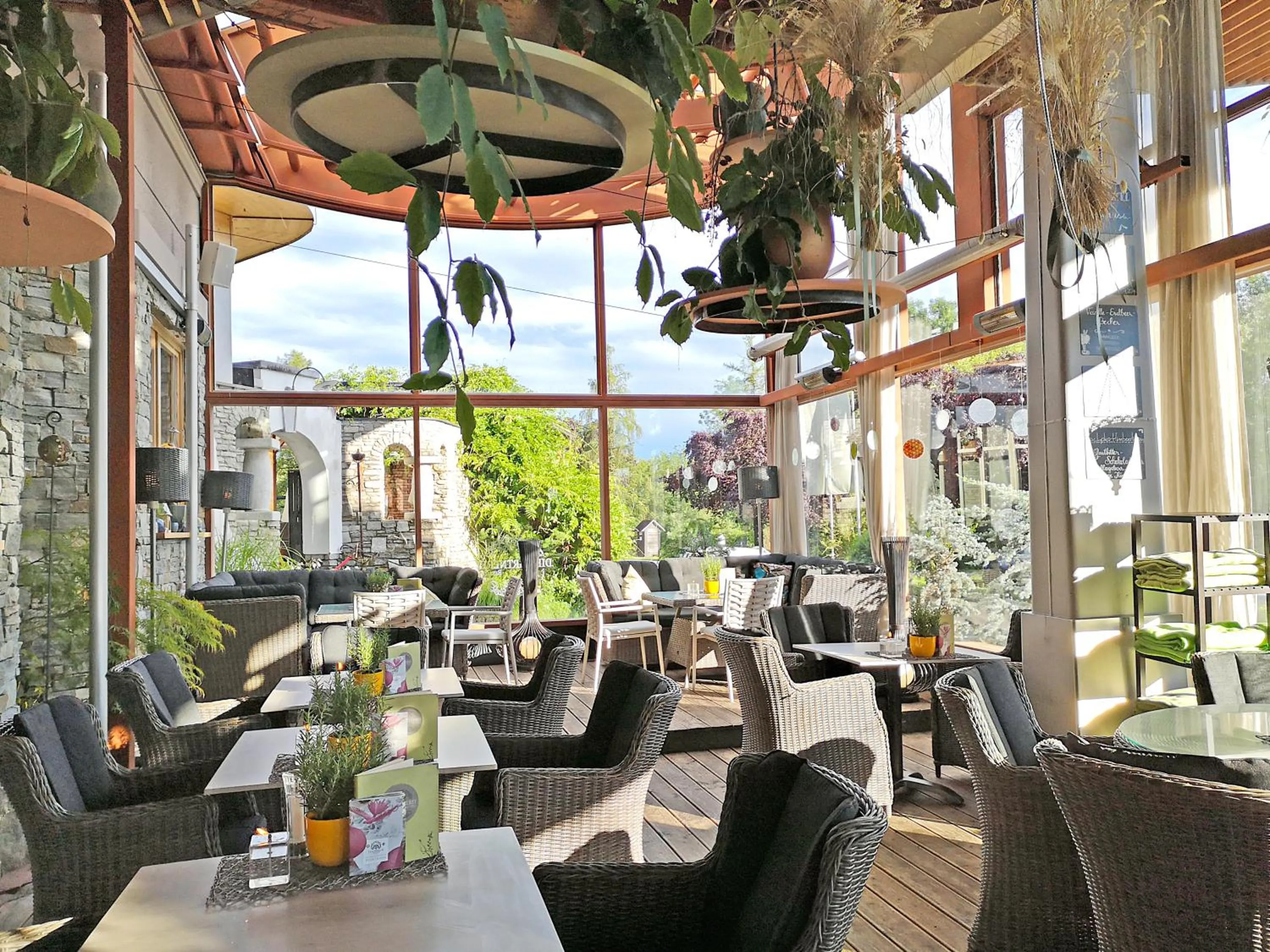 Restaurant/places to eat in Garten-Hotel Ochensberger