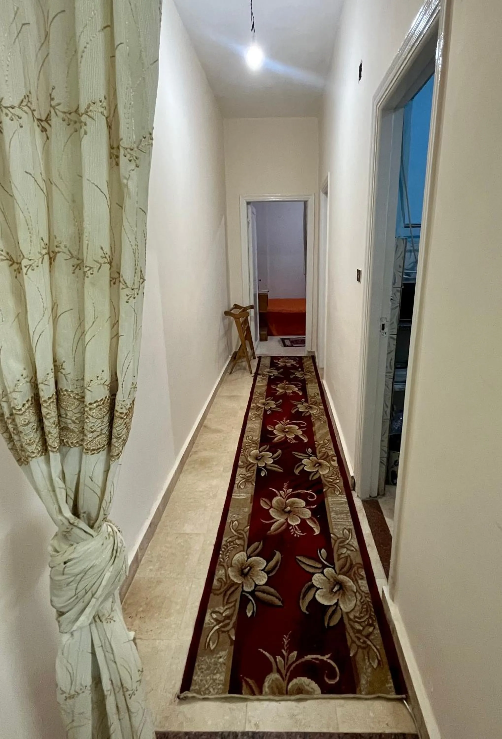 Full Flat - Low Budget