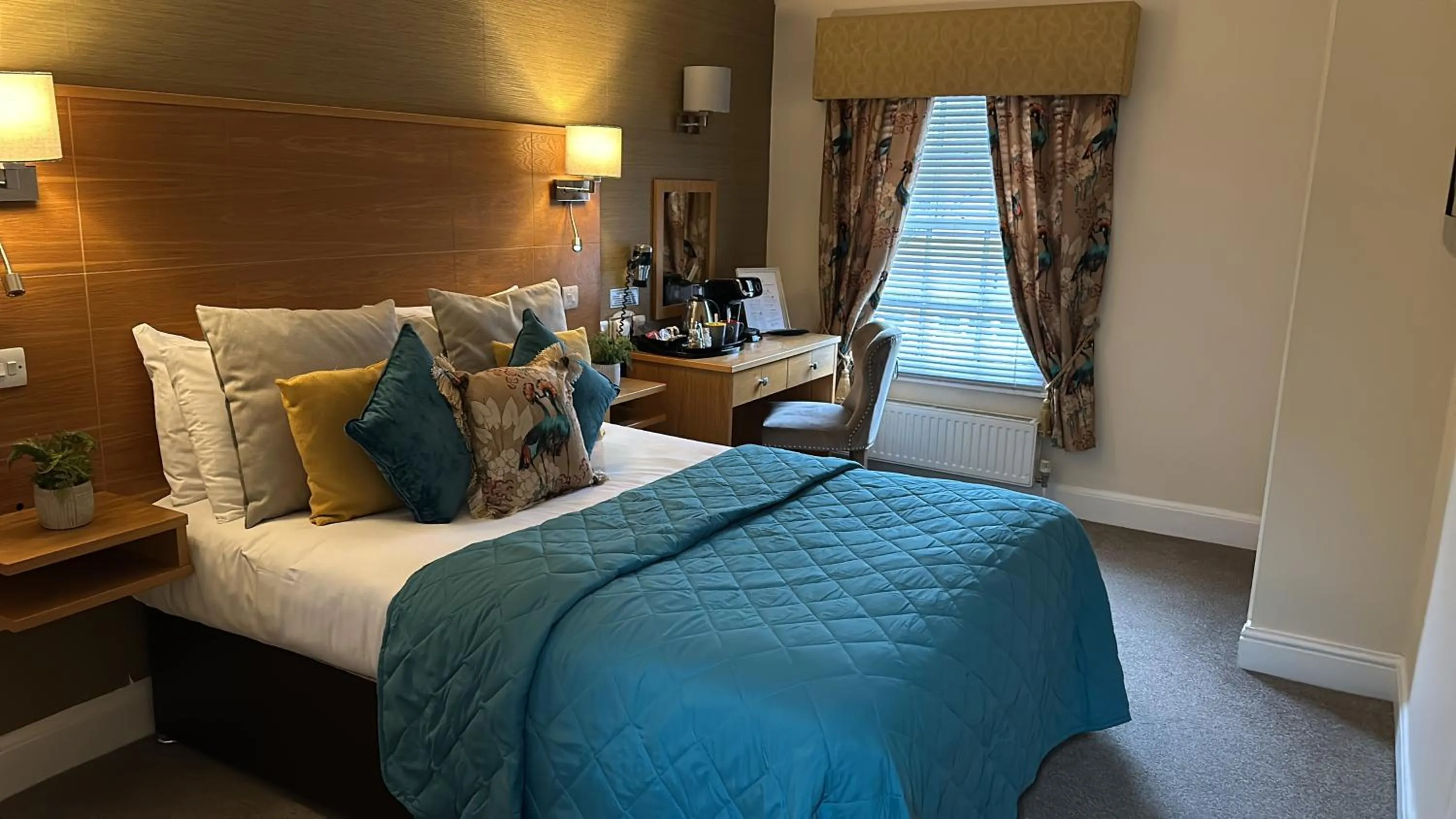 Bed in Slepe Hall Hotel