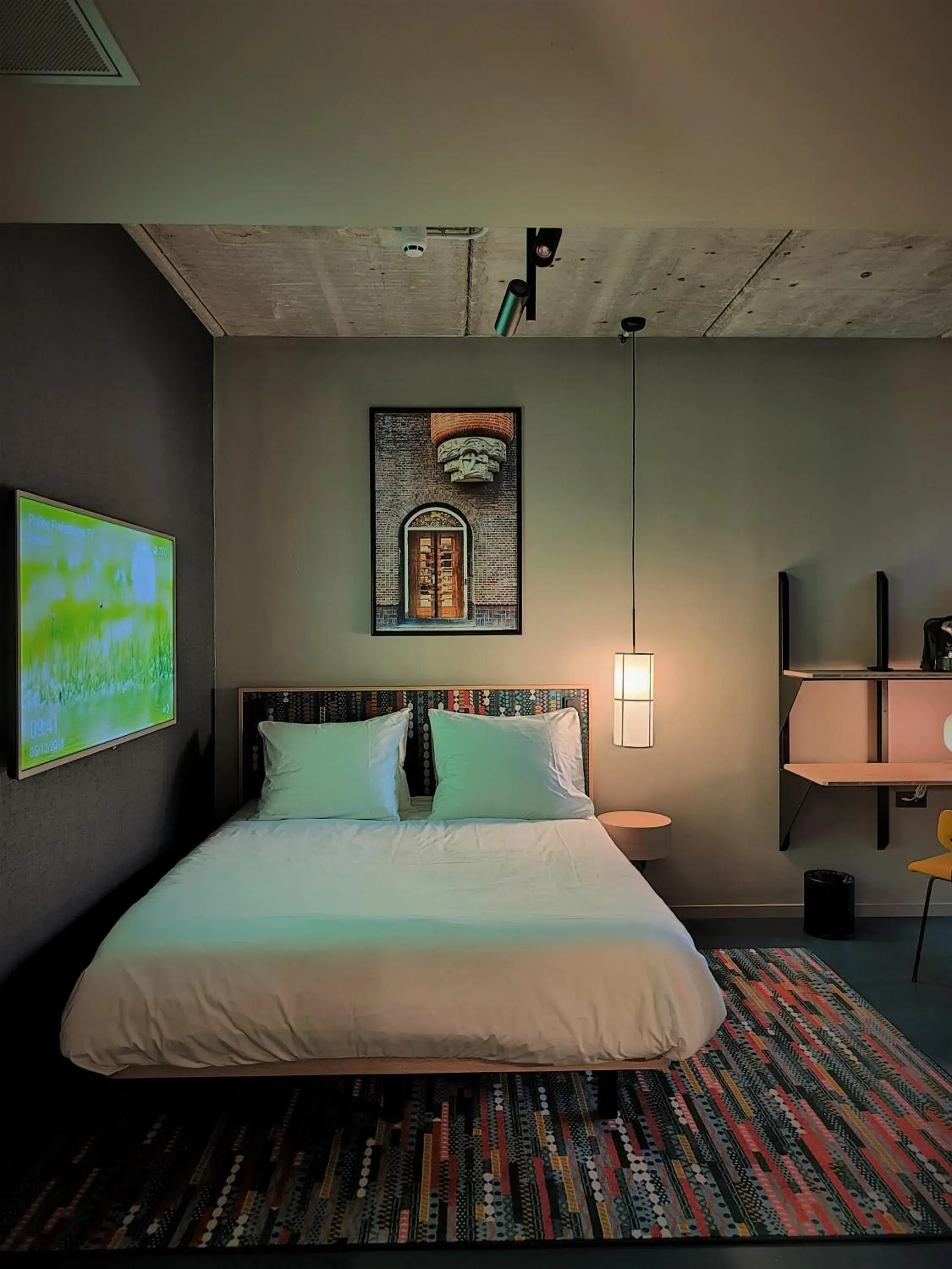 Double room with indoor view (accessible bathroom) in The Florian Amsterdam Schiphol Airport, WorldHotels Crafted Double room with indoor view (accessible bathroom) in The Florian Amsterdam Schiphol Airport, WorldHotels Crafted