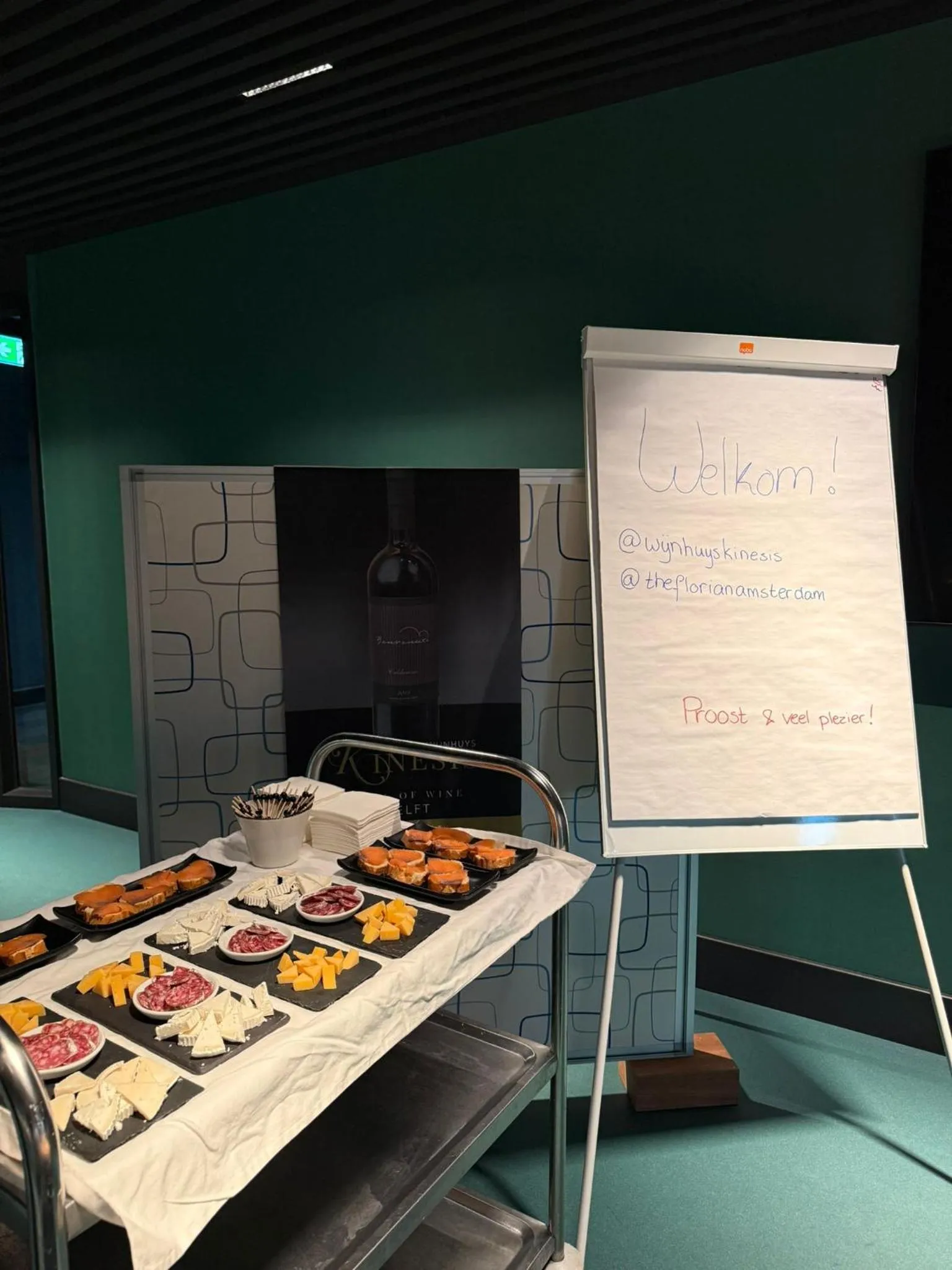 Evening entertainment in The Florian Amsterdam Schiphol Airport, WorldHotels Crafted