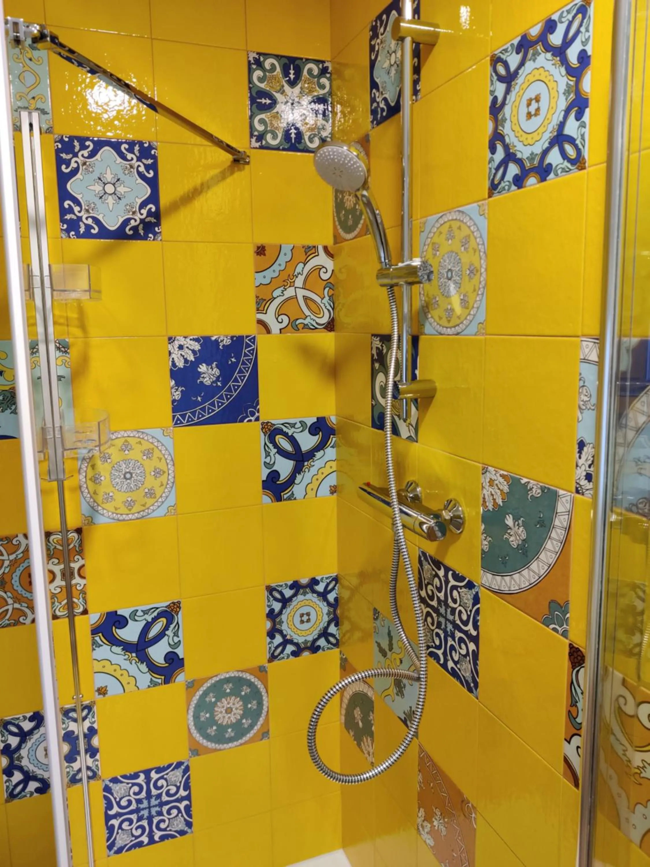 Shower in B&B La Fosina