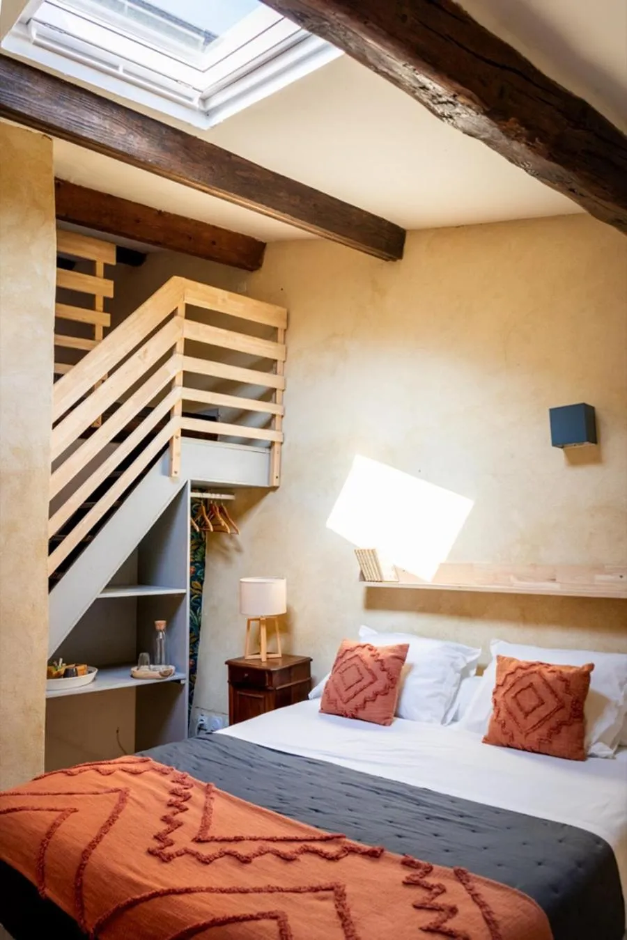 Bedroom, Bed in Le Pied de la Lettre