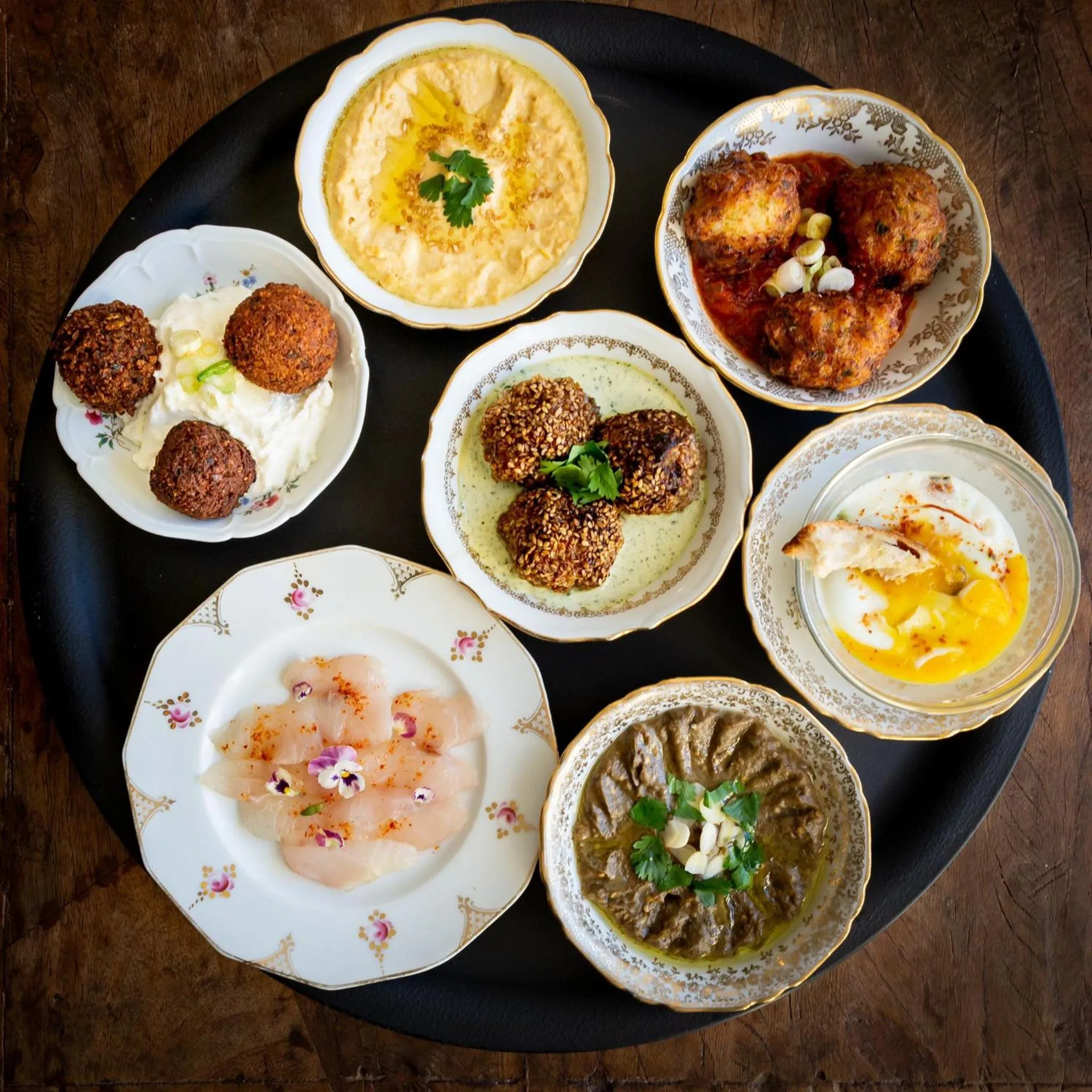 Restaurant/places to eat in Le Pied de la Lettre