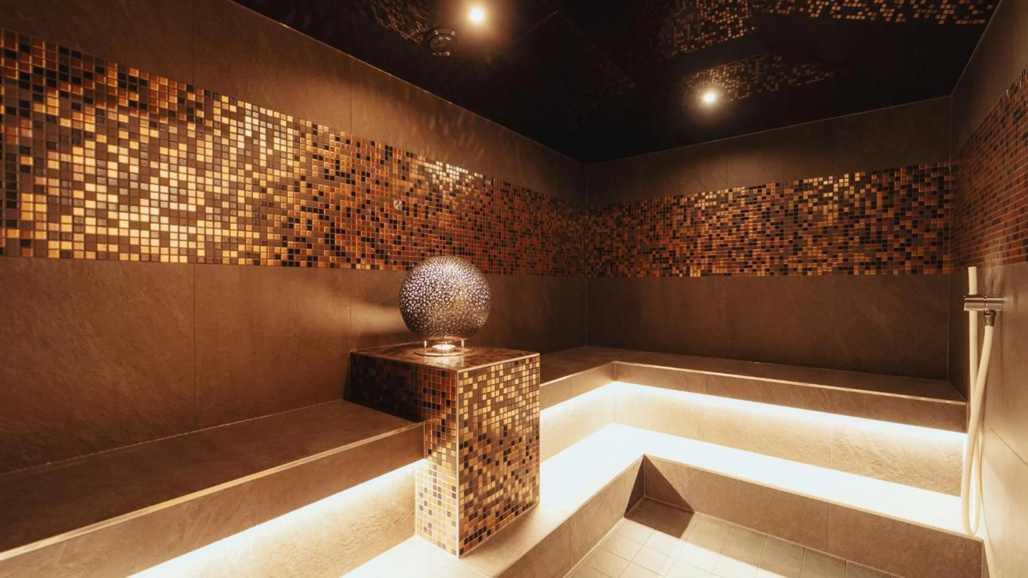 Spa and wellness centre/facilities in Hotel Villa Toskana