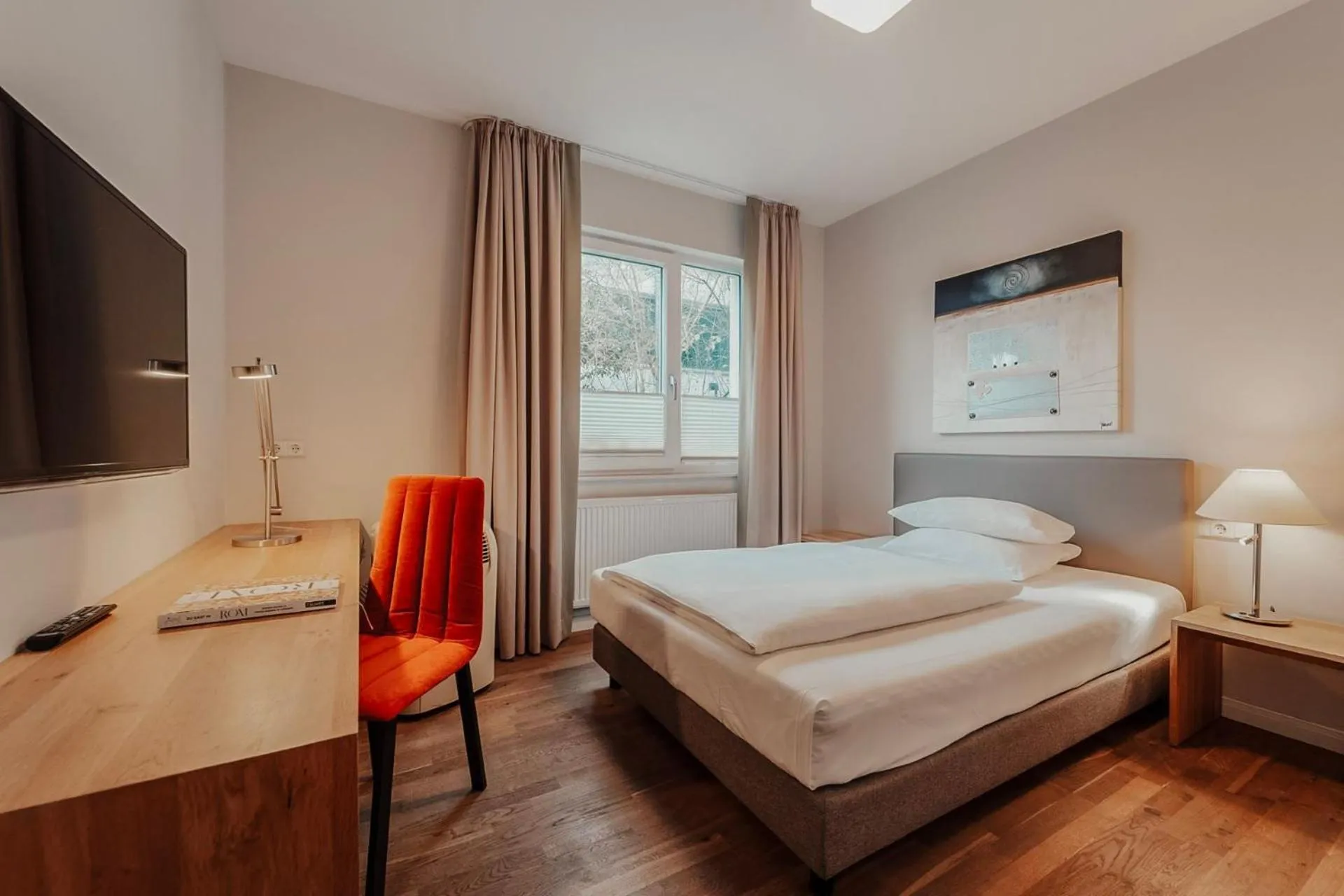 Bedroom, Bed in Hotel Villa Toskana