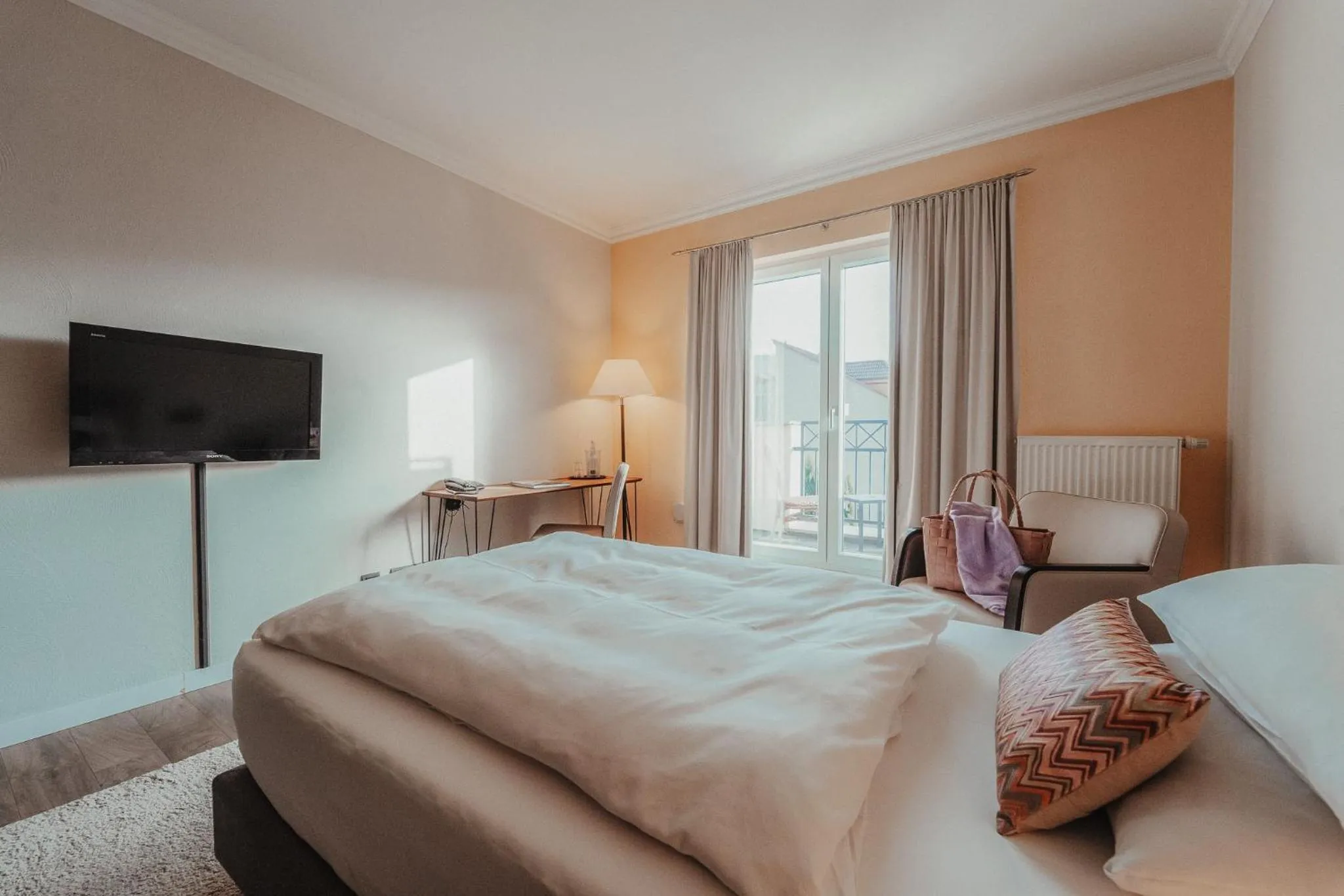 Photo of the whole room, Bed in Hotel Villa Toskana