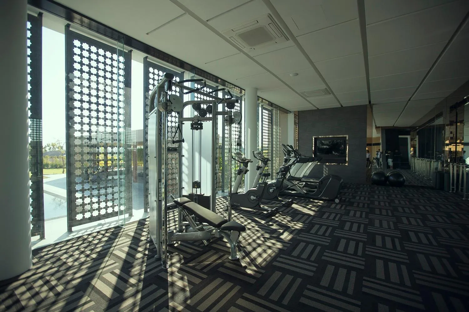 Activities in Emerald Palace Hotel