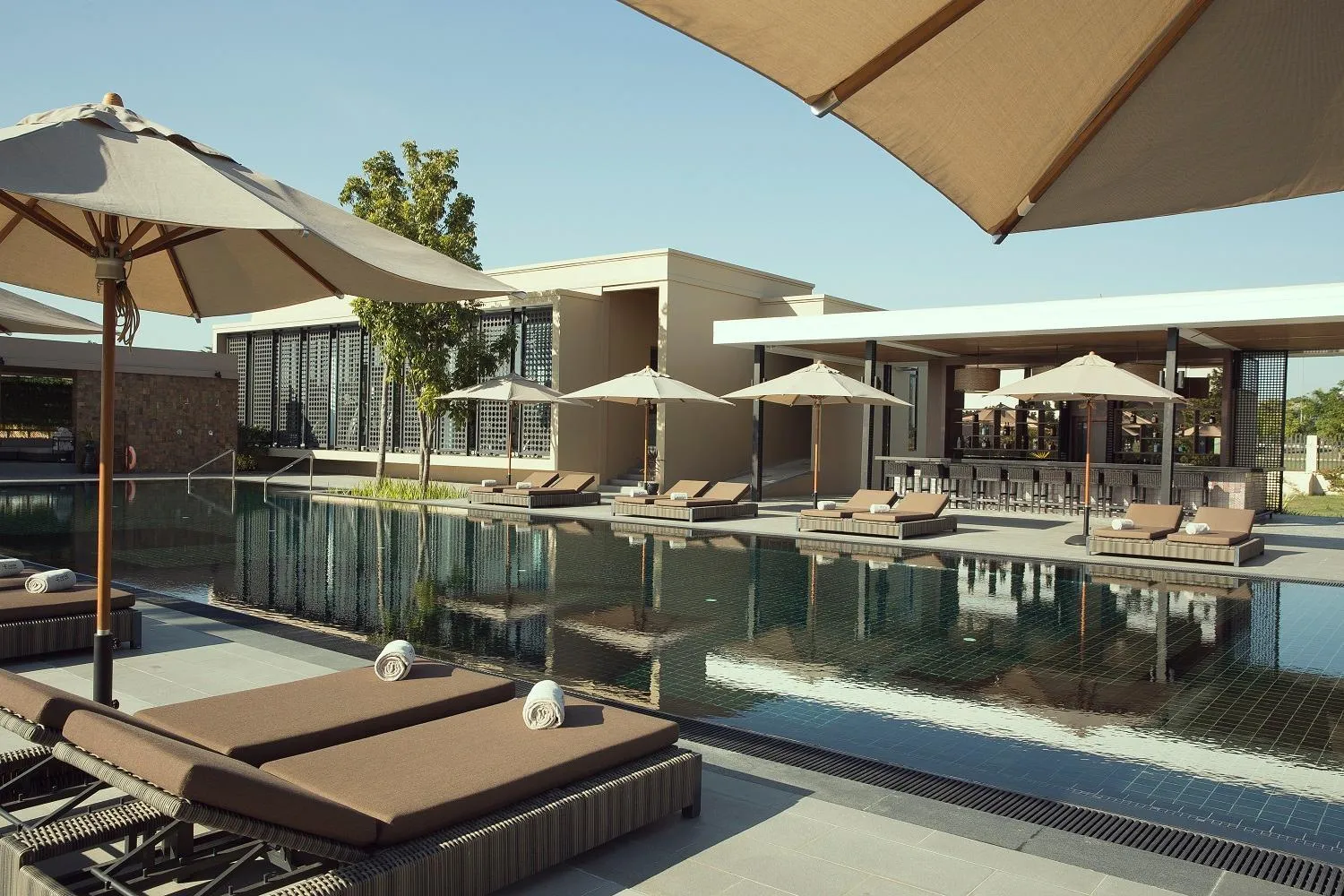 Swimming pool in Emerald Palace Hotel