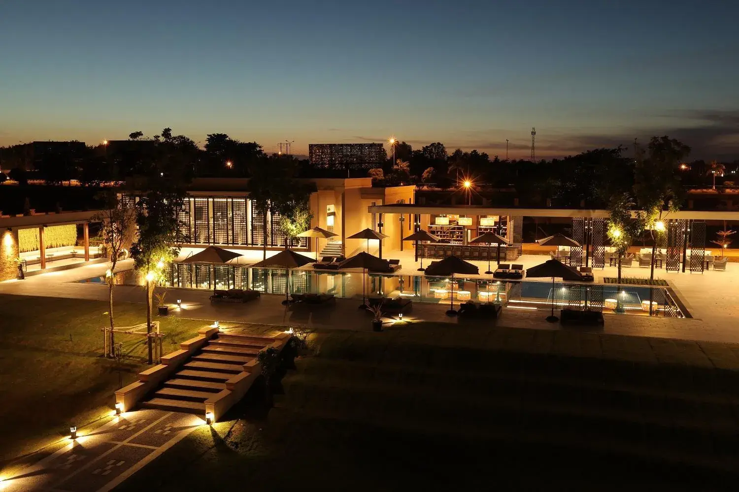 Swimming pool in Emerald Palace Hotel Swimming pool in Emerald Palace Hotel