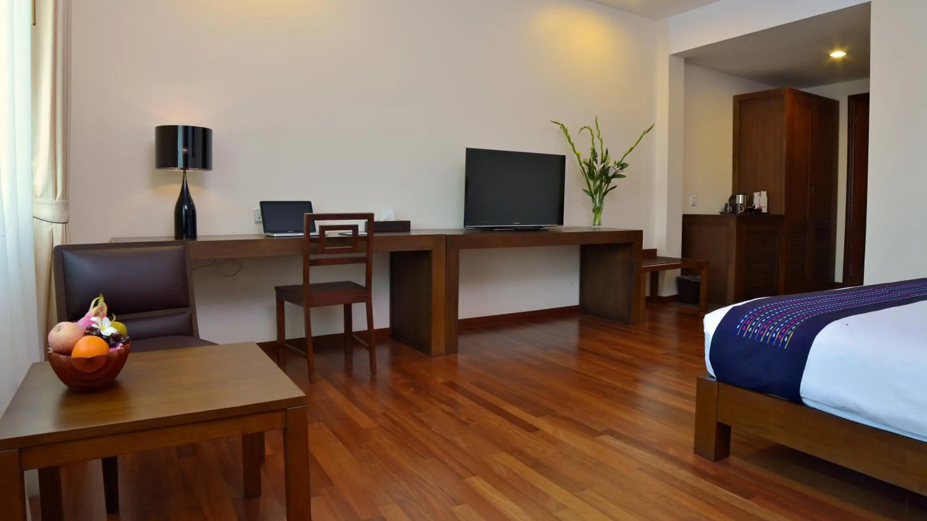 Bedroom, Bed in Emerald Palace Hotel Bedroom, Bed in Emerald Palace Hotel