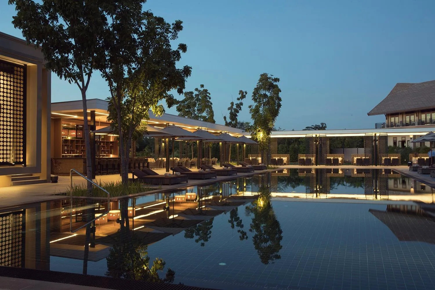 Swimming pool in Emerald Palace Hotel