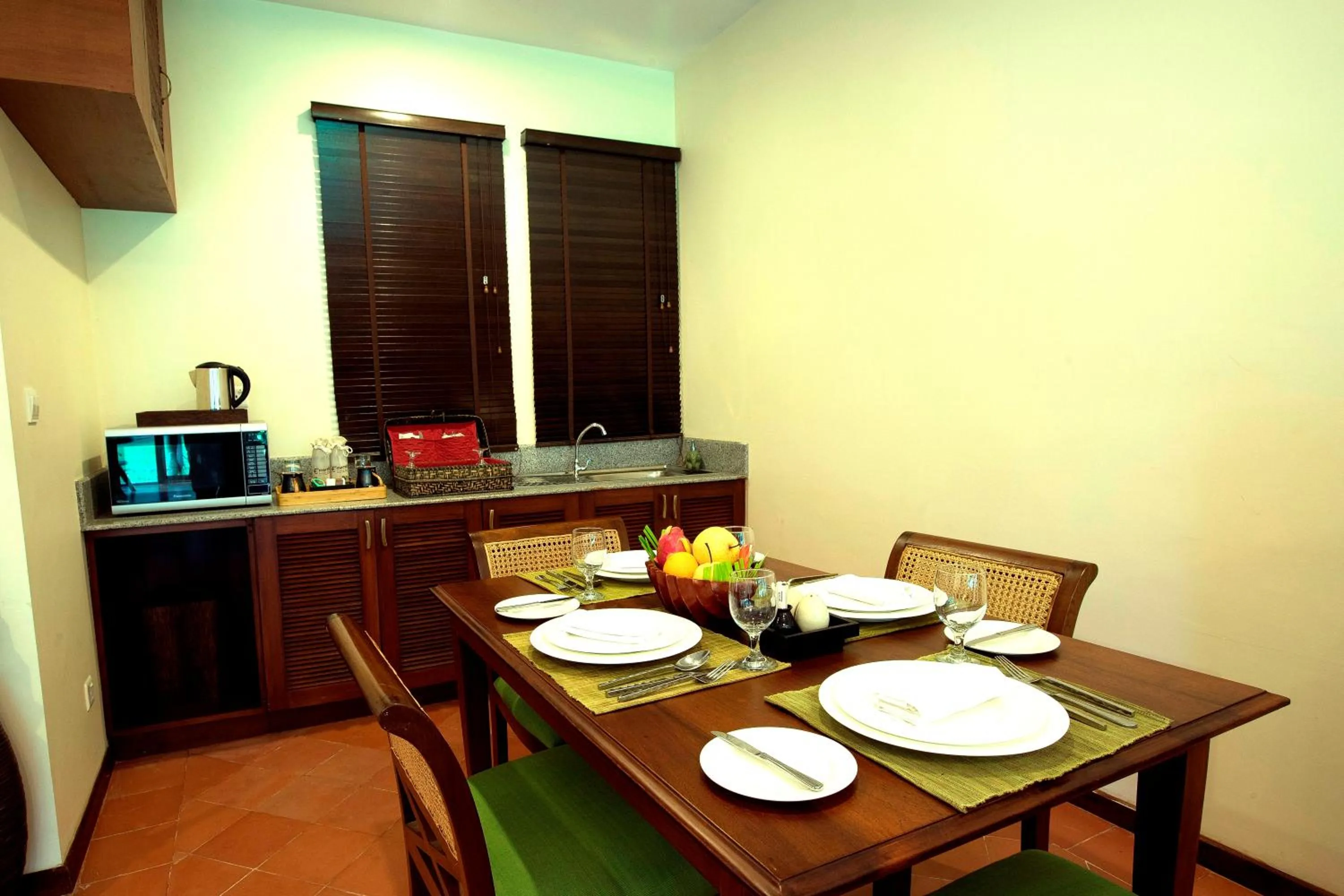 Dining area in Emerald Palace Hotel