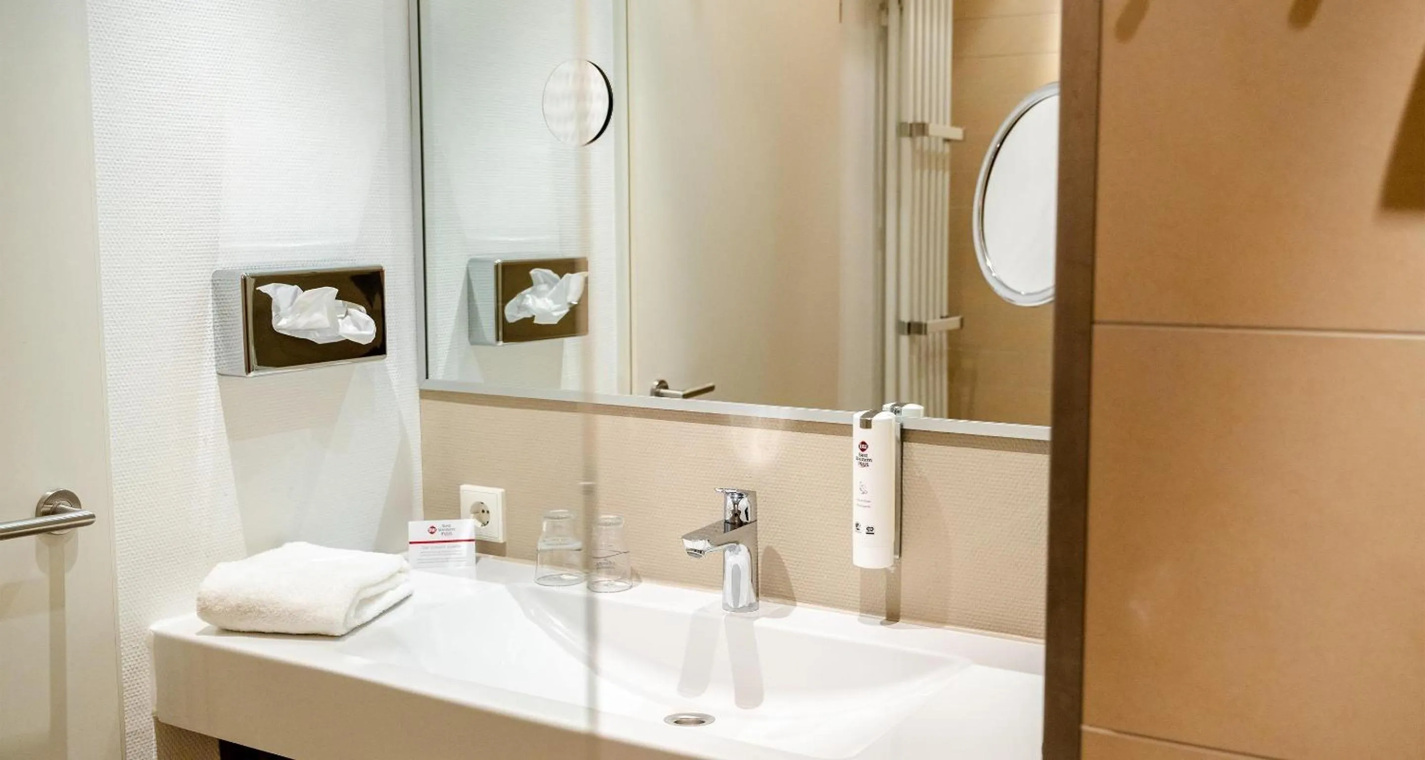 Bathroom in Best Western Plus Hotel Ostertor