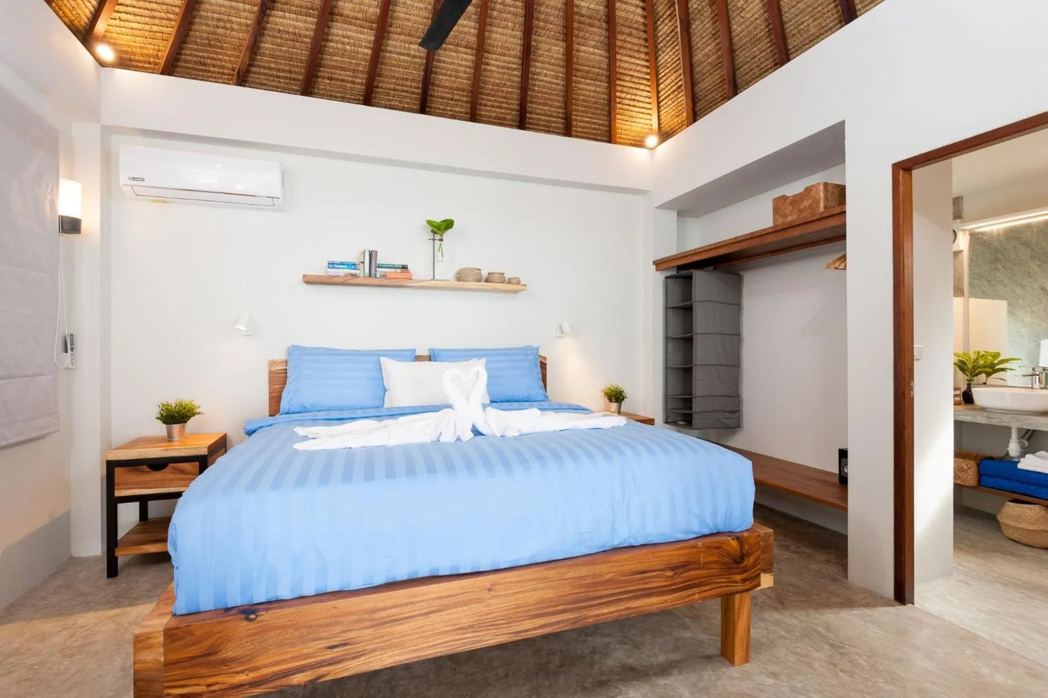 Bed in Cape Shark Villas