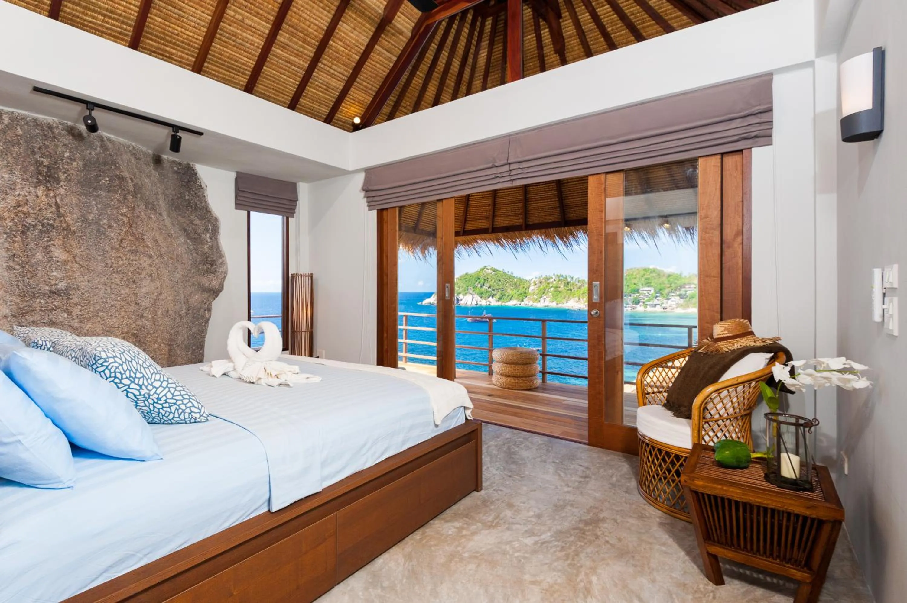 Bedroom, Bed in Cape Shark Villas