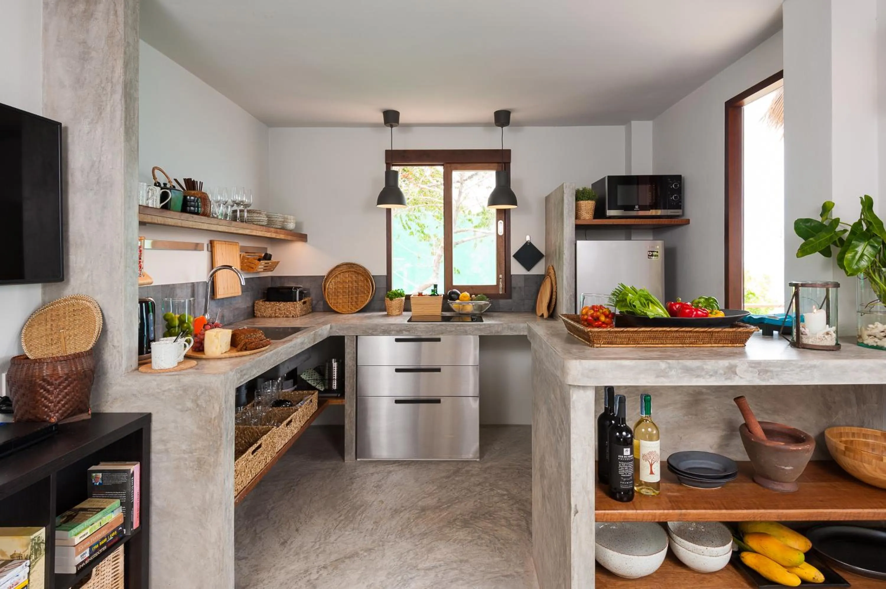 Kitchen or kitchenette in Cape Shark Villas