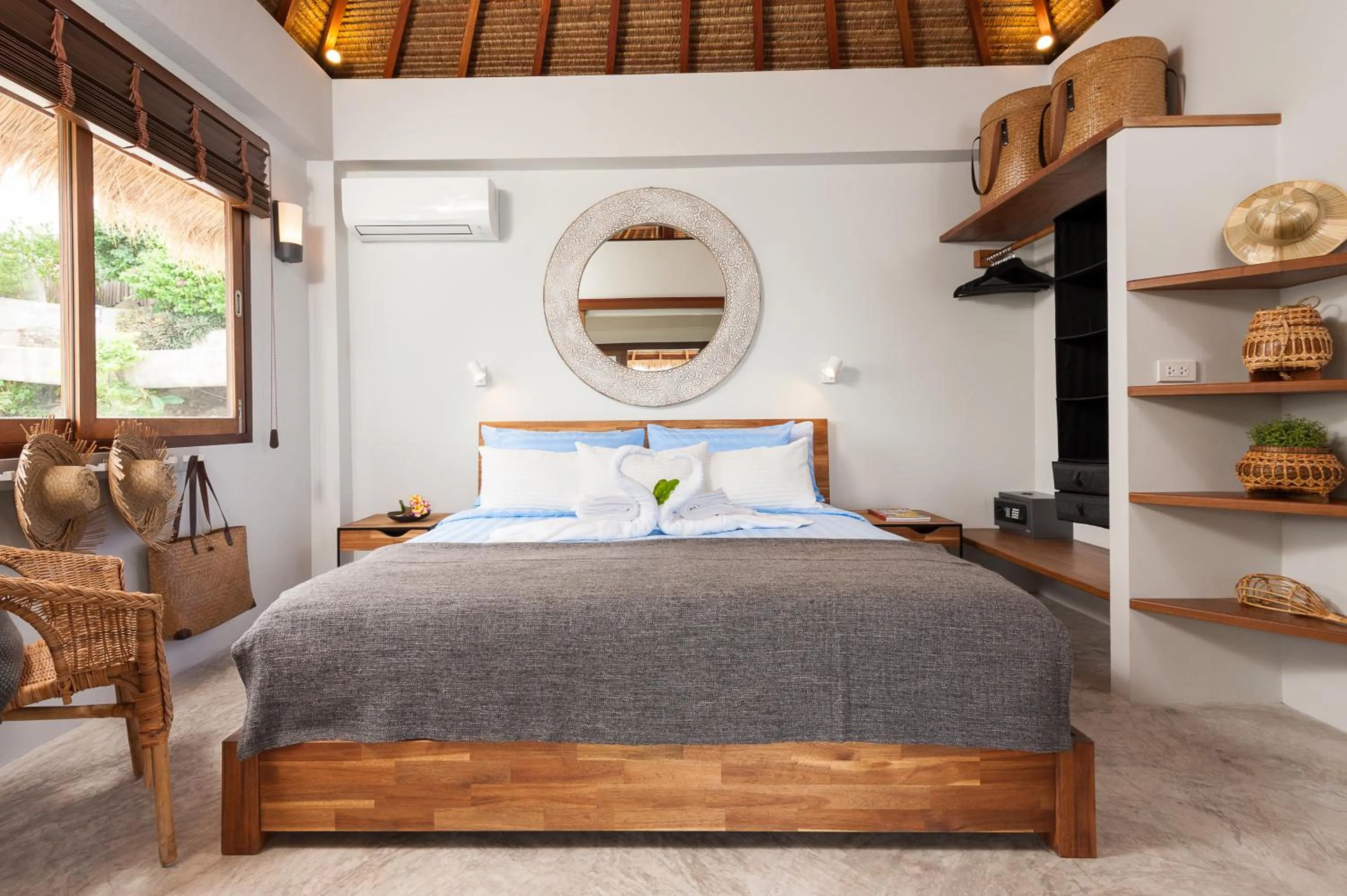 Bedroom, Bed in Cape Shark Villas