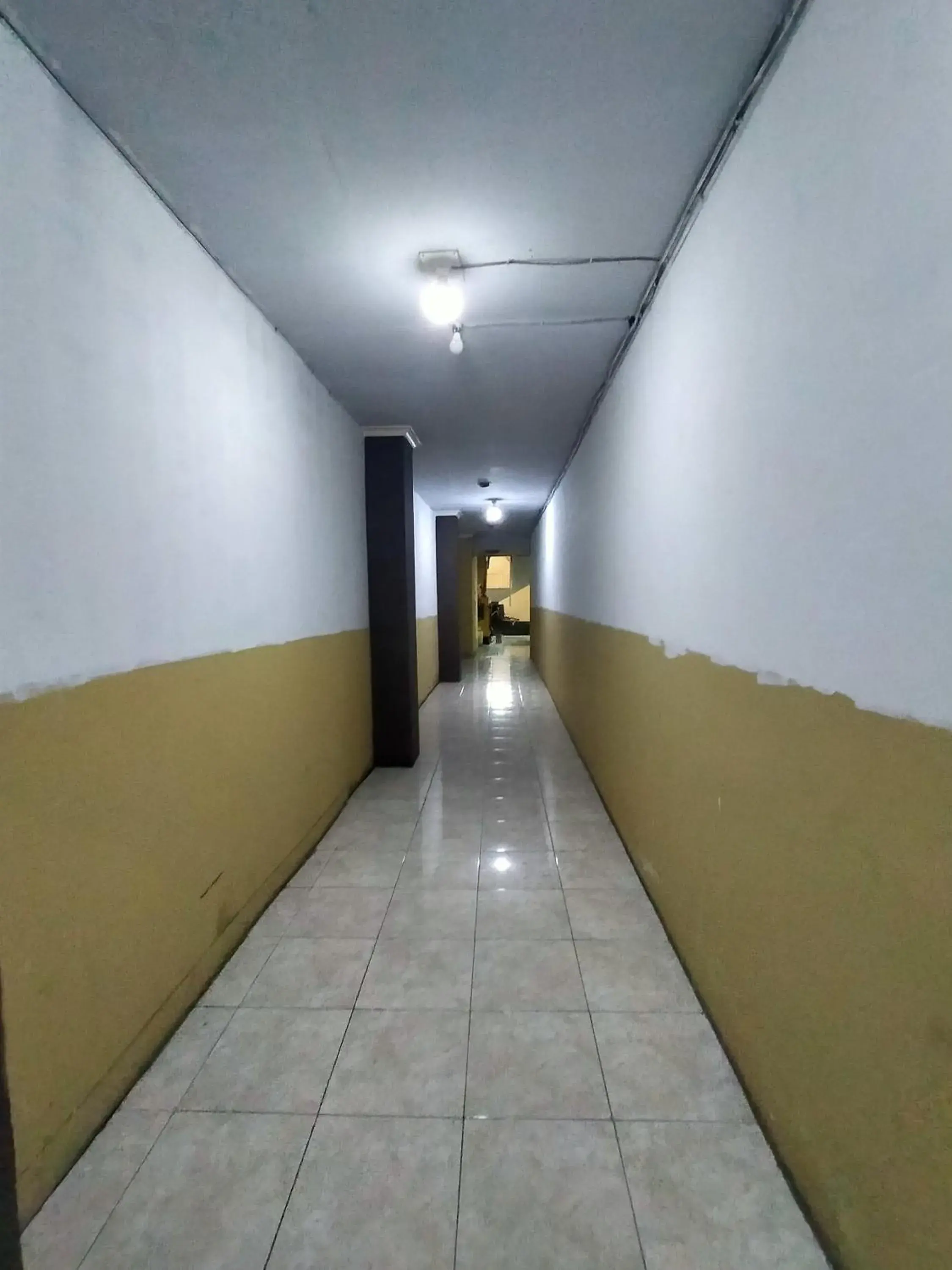 Property building in Hotel Nirwana Ternate RedPartner Property building in Hotel Nirwana Ternate RedPartner