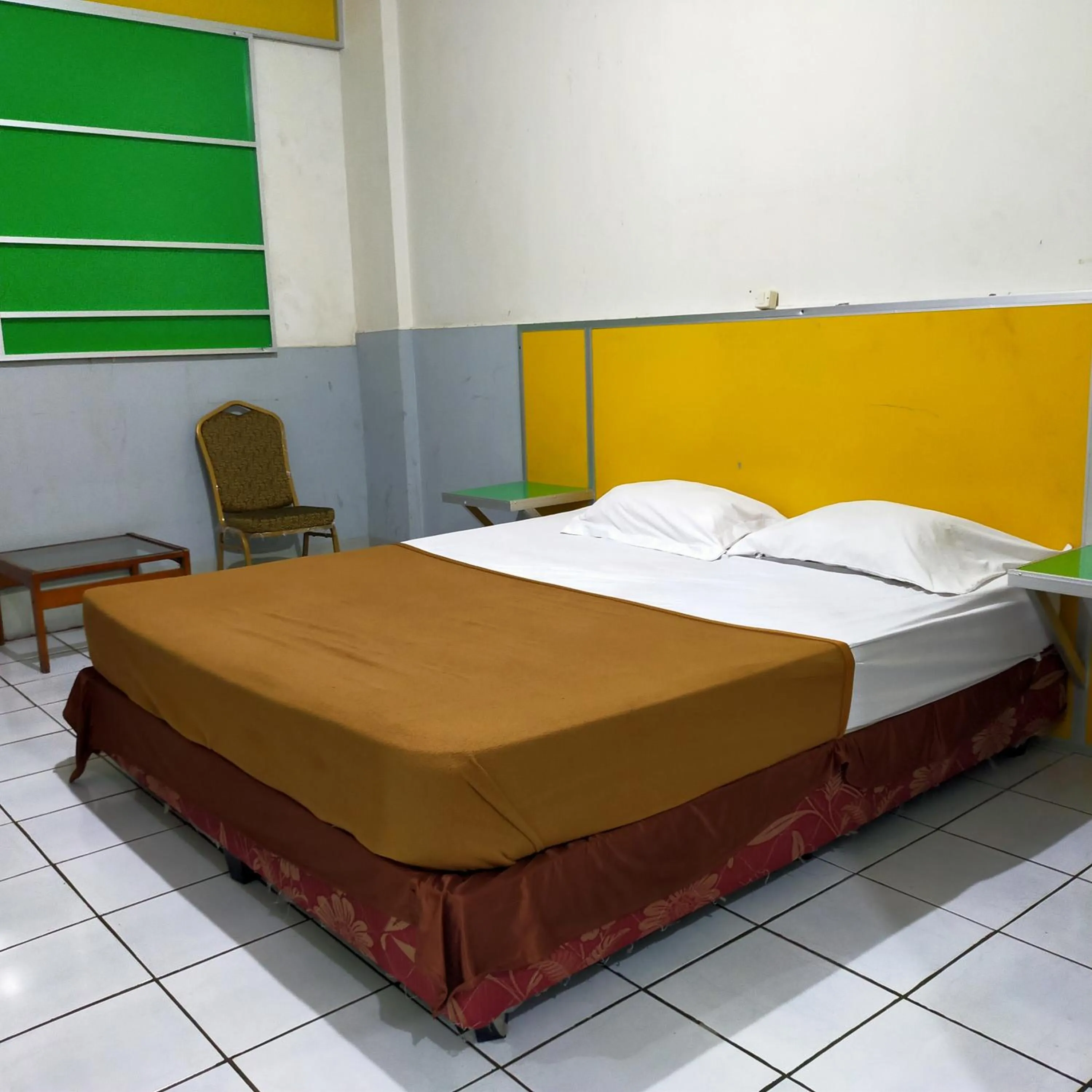 Bed in Hotel Nirwana Ternate RedPartner