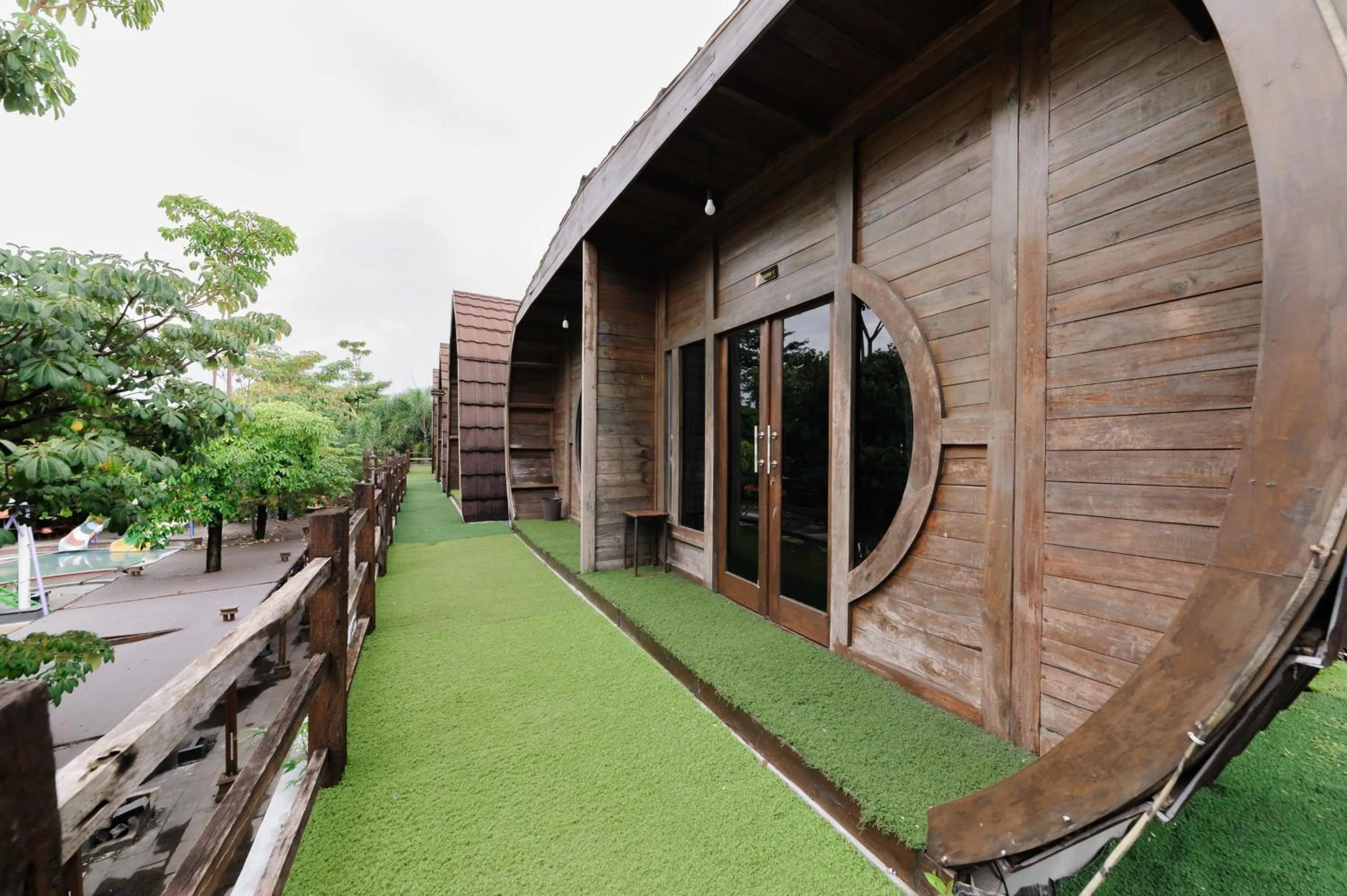 Property building in Urbanview Hotel Cianjur City Park by RedDoorz