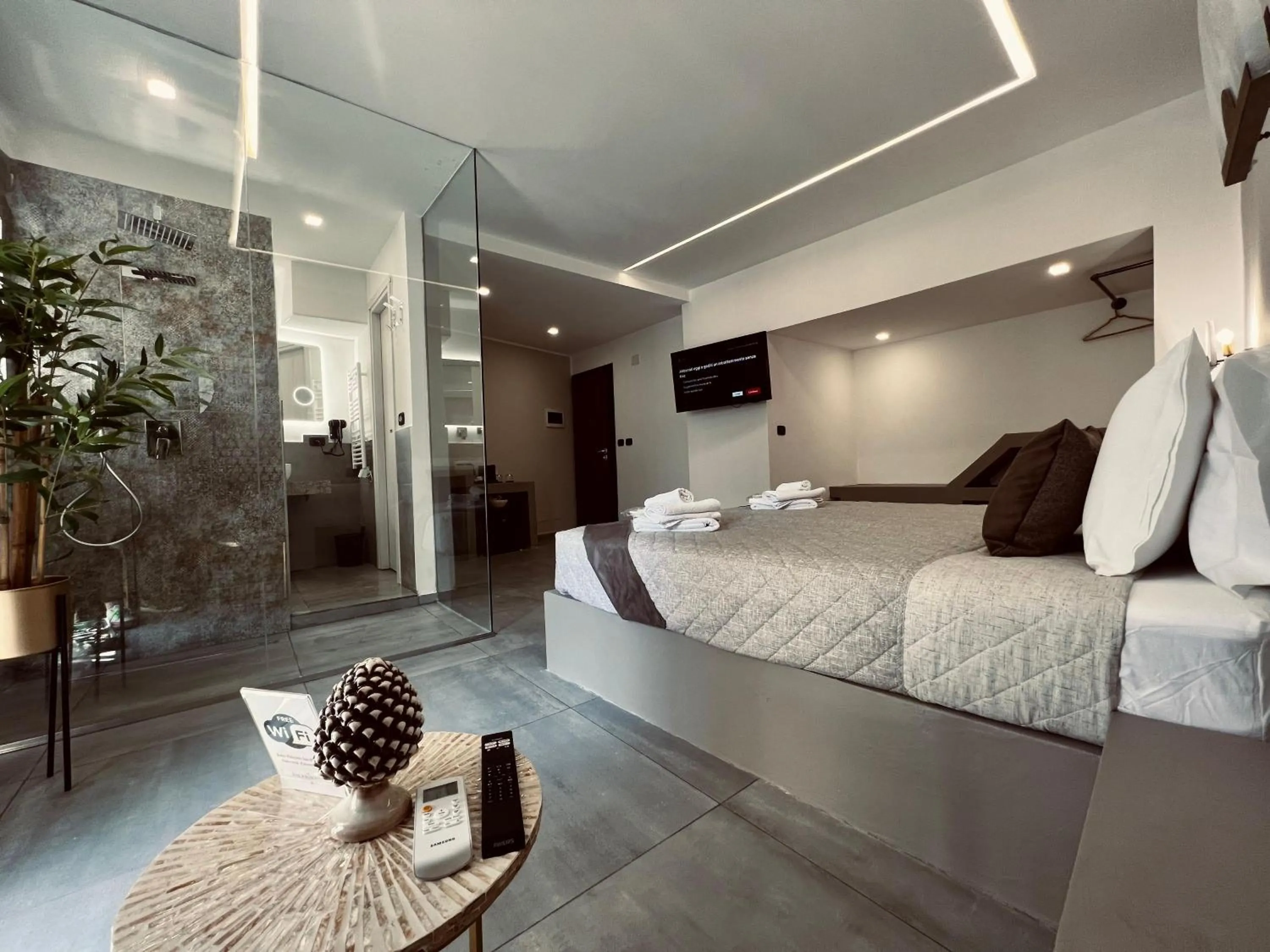 Bed in Palermo Inn Boutique Hotel