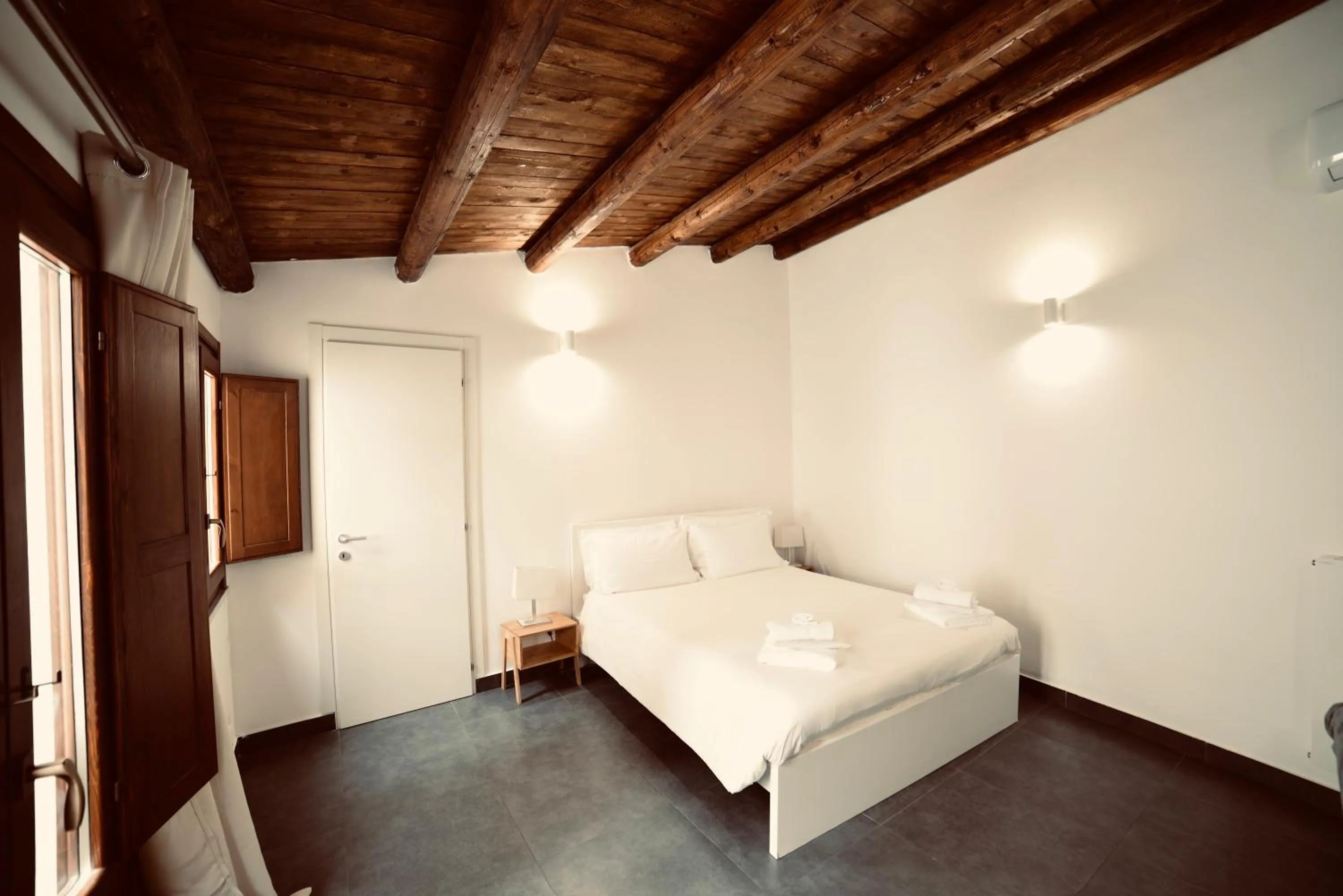 Bed in Palermo Inn Boutique Hotel