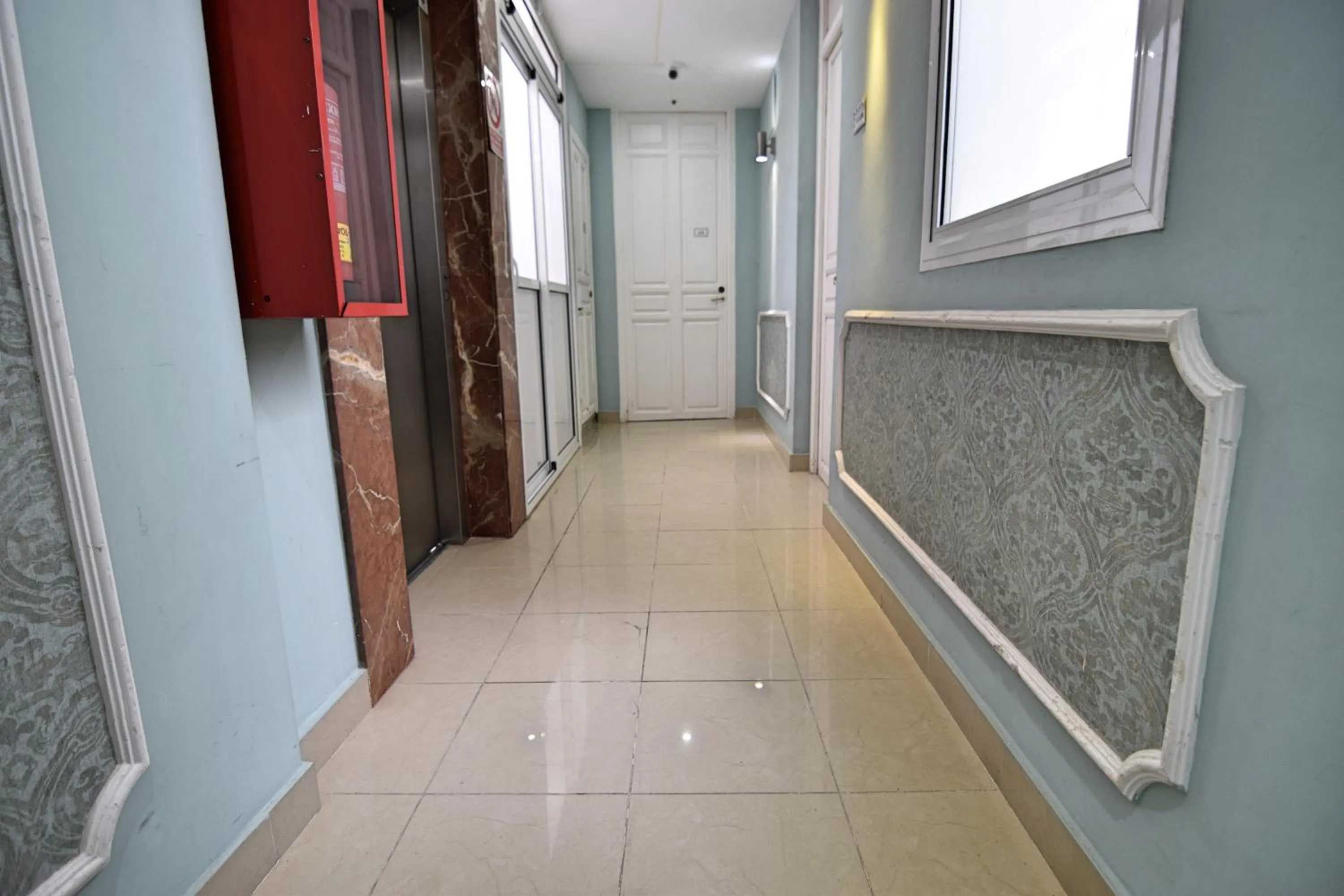 Property building in Apartamentos Marques De La Merced