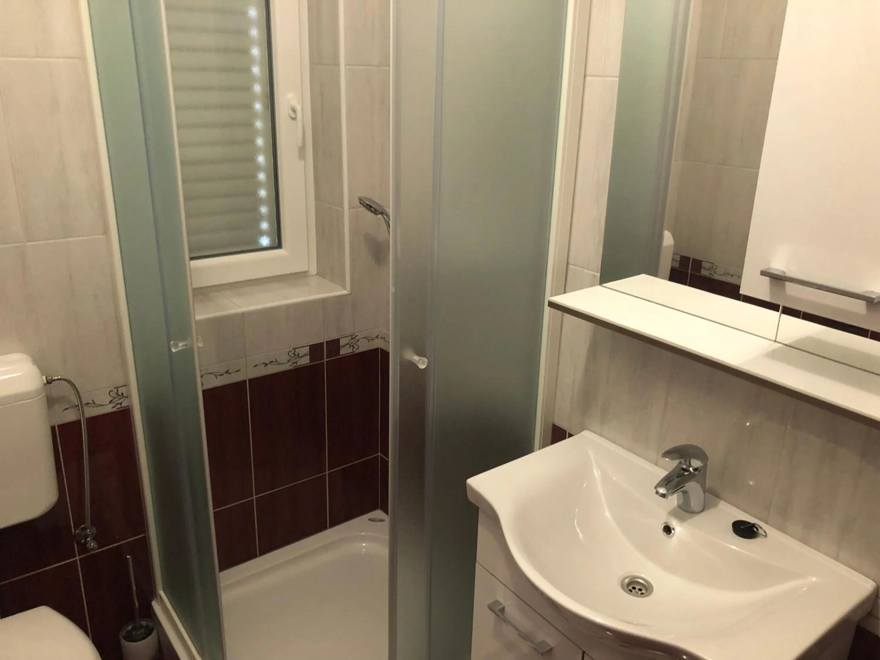 Two-Bedroom Apartment with Balcony in Apartments Ana & Ita