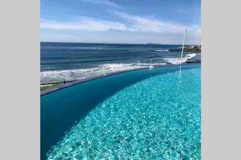Beachfront Condo close Puerto Nuevo, Papas, and Valle de Guadalupe