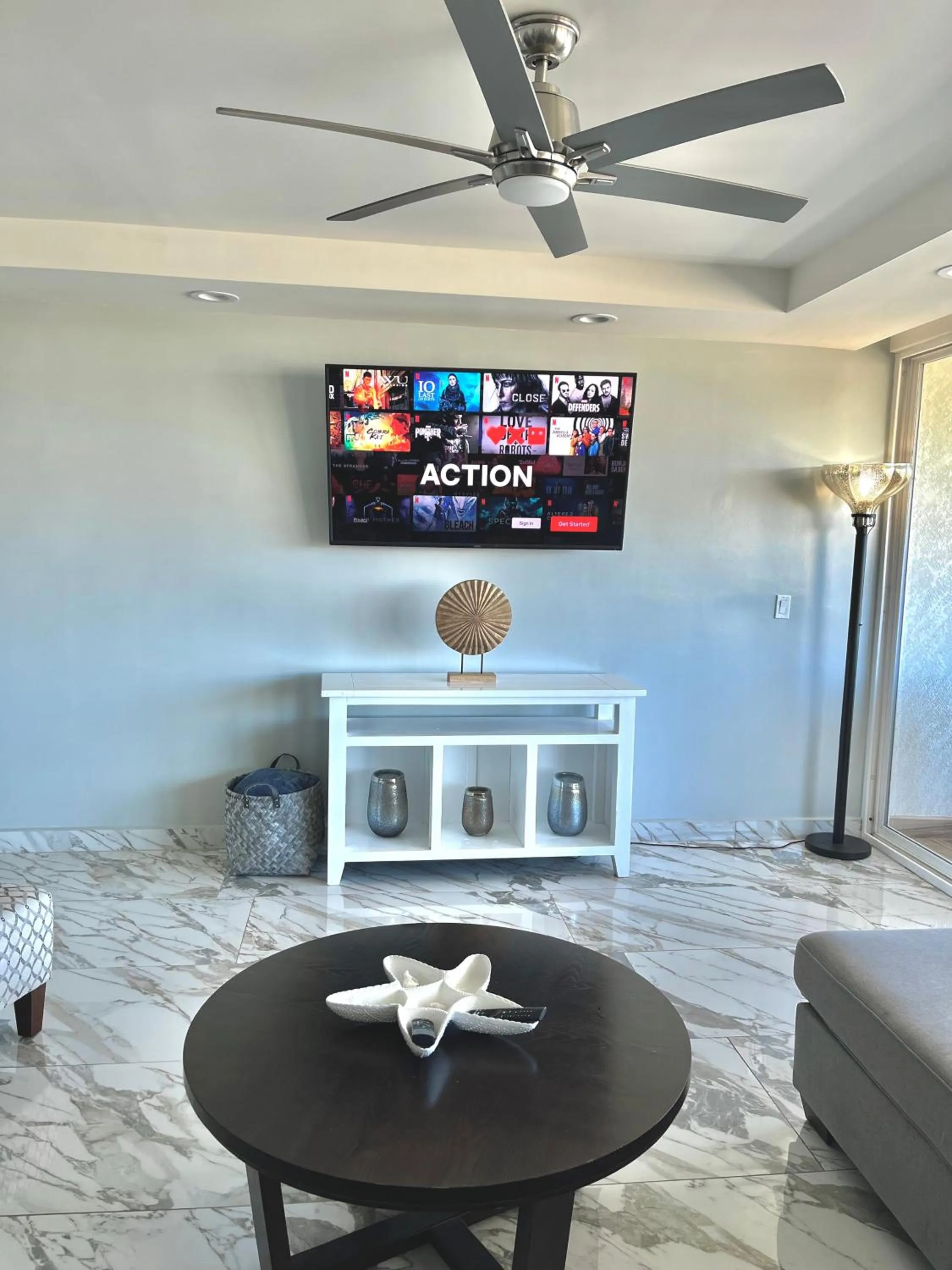 Beachfront Condo close Puerto Nuevo, Papas, and Valle de Guadalupe