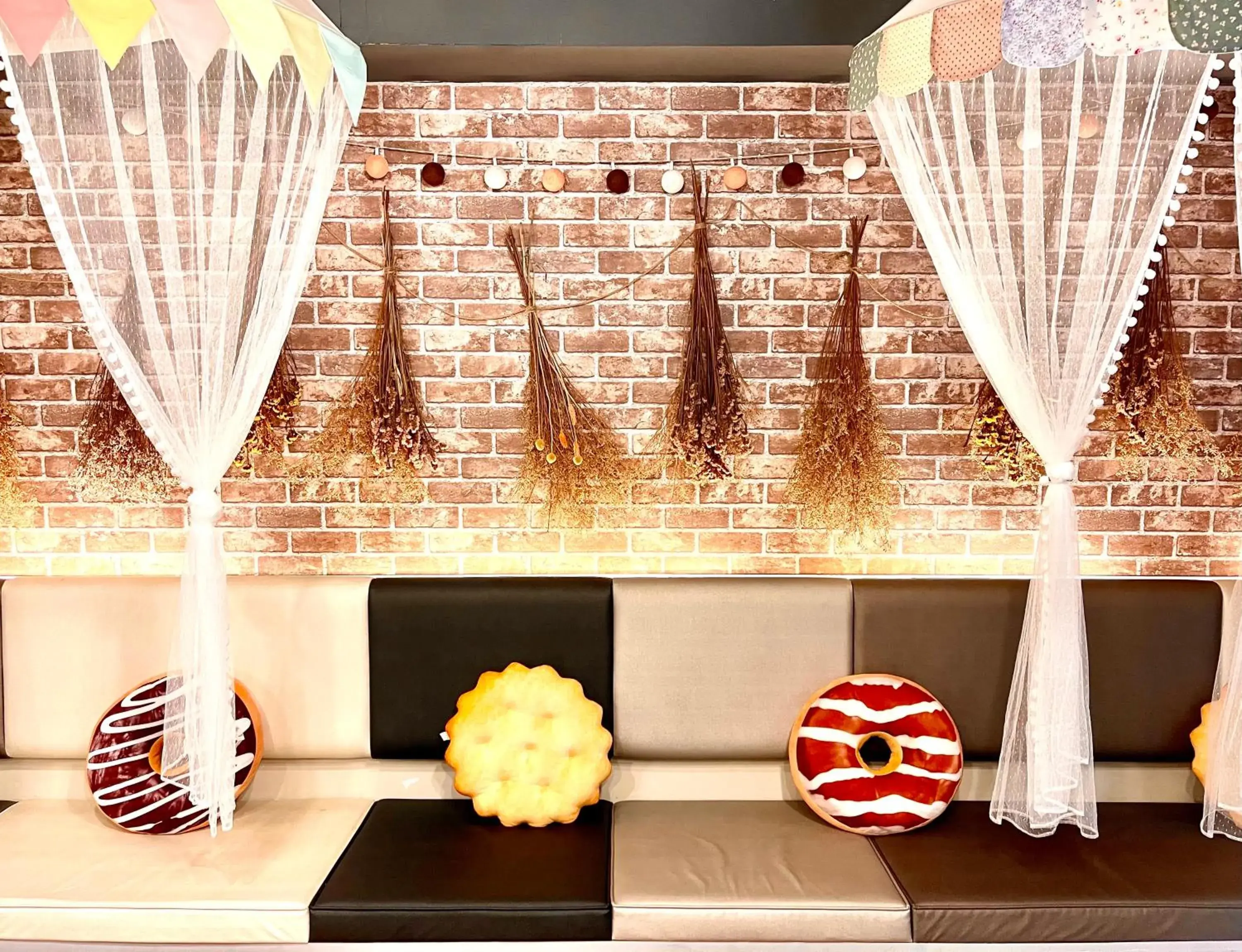 Lounge or bar in Meci Hotel Lounge or bar in Meci Hotel