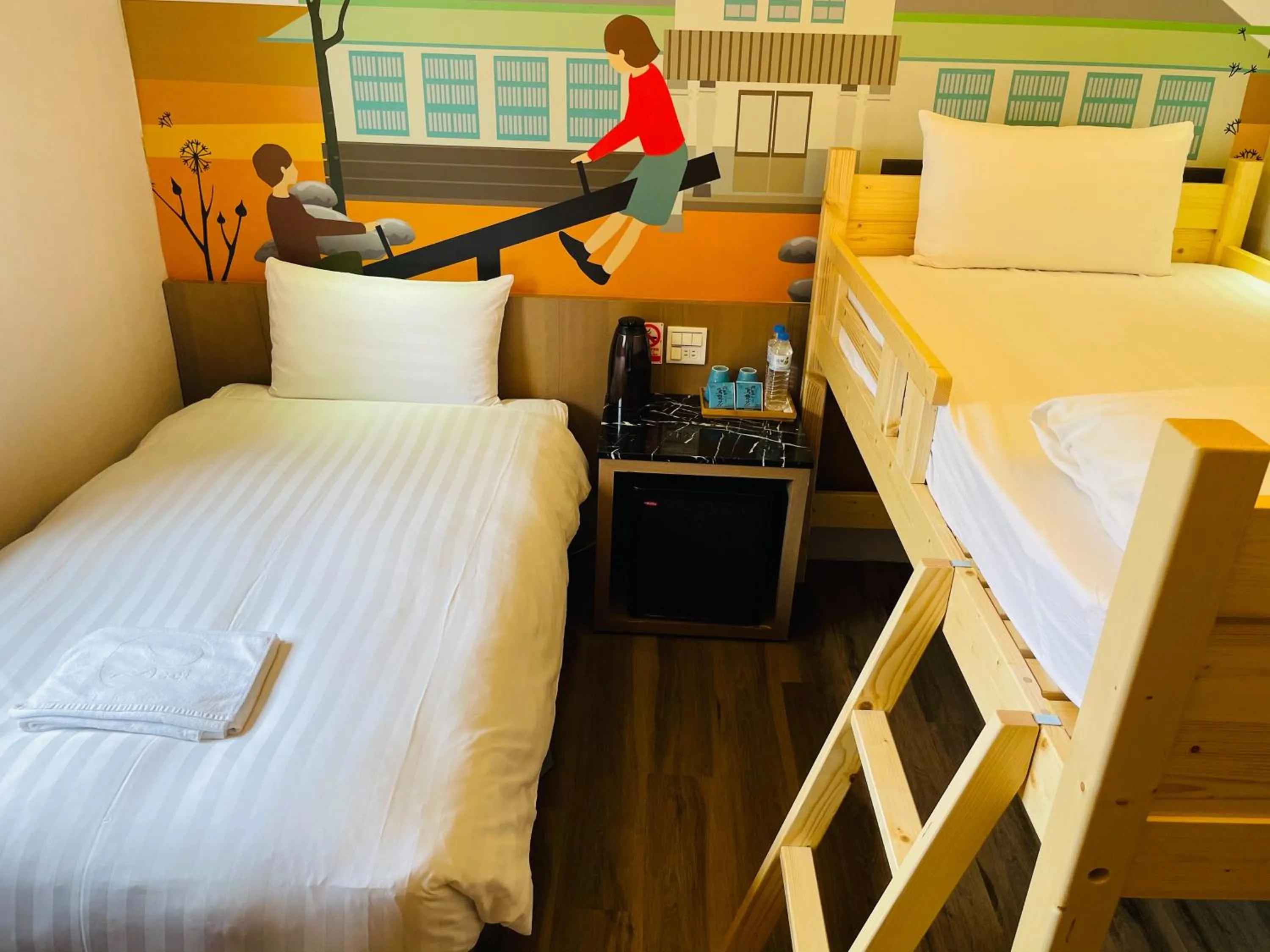 Property building, Bed in Meci Hotel