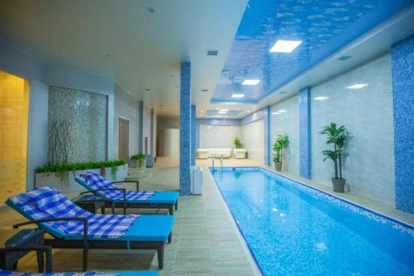 Swimming pool in ALBA HOTEL & SPA