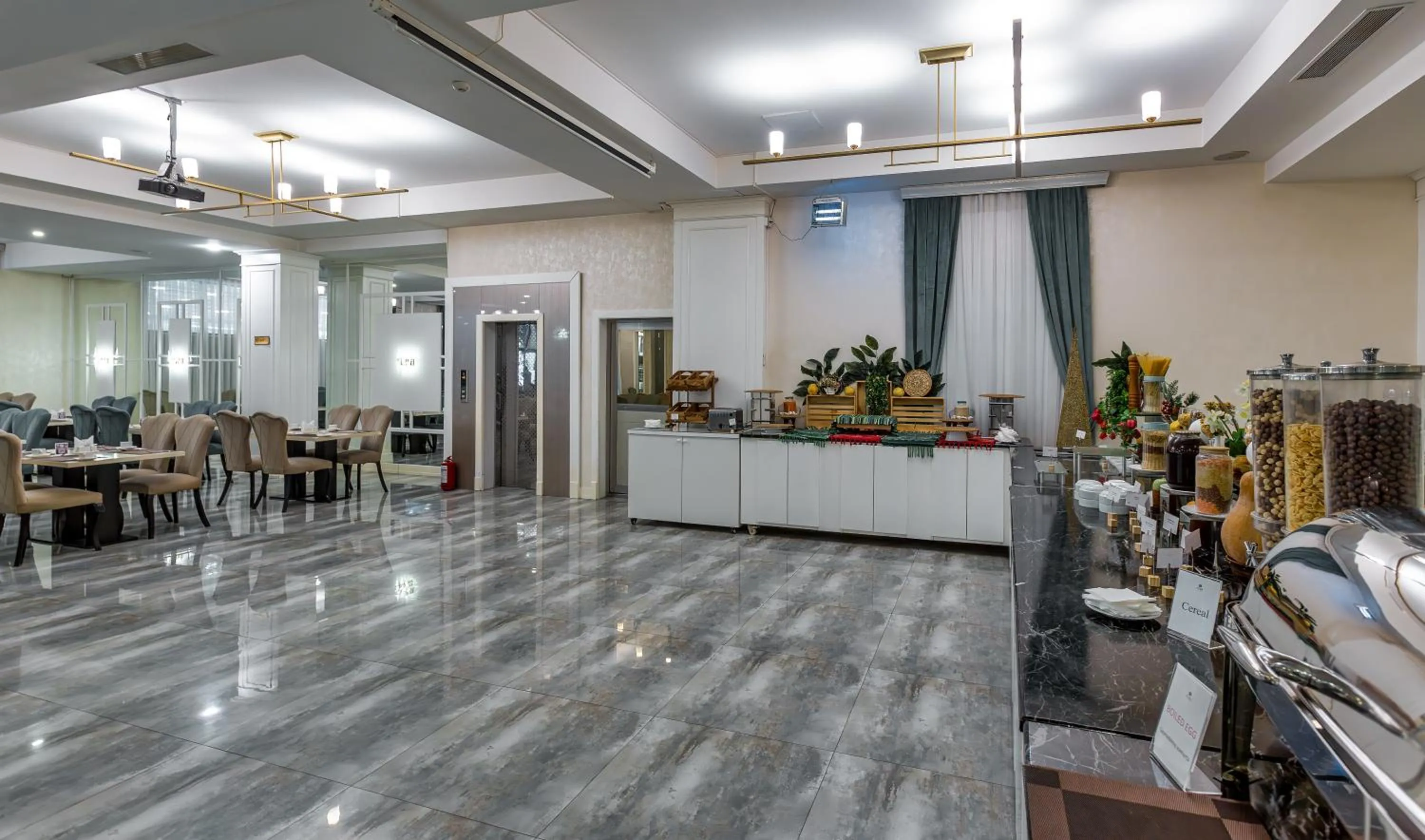 Banquet/Function facilities in ALBA HOTEL & SPA