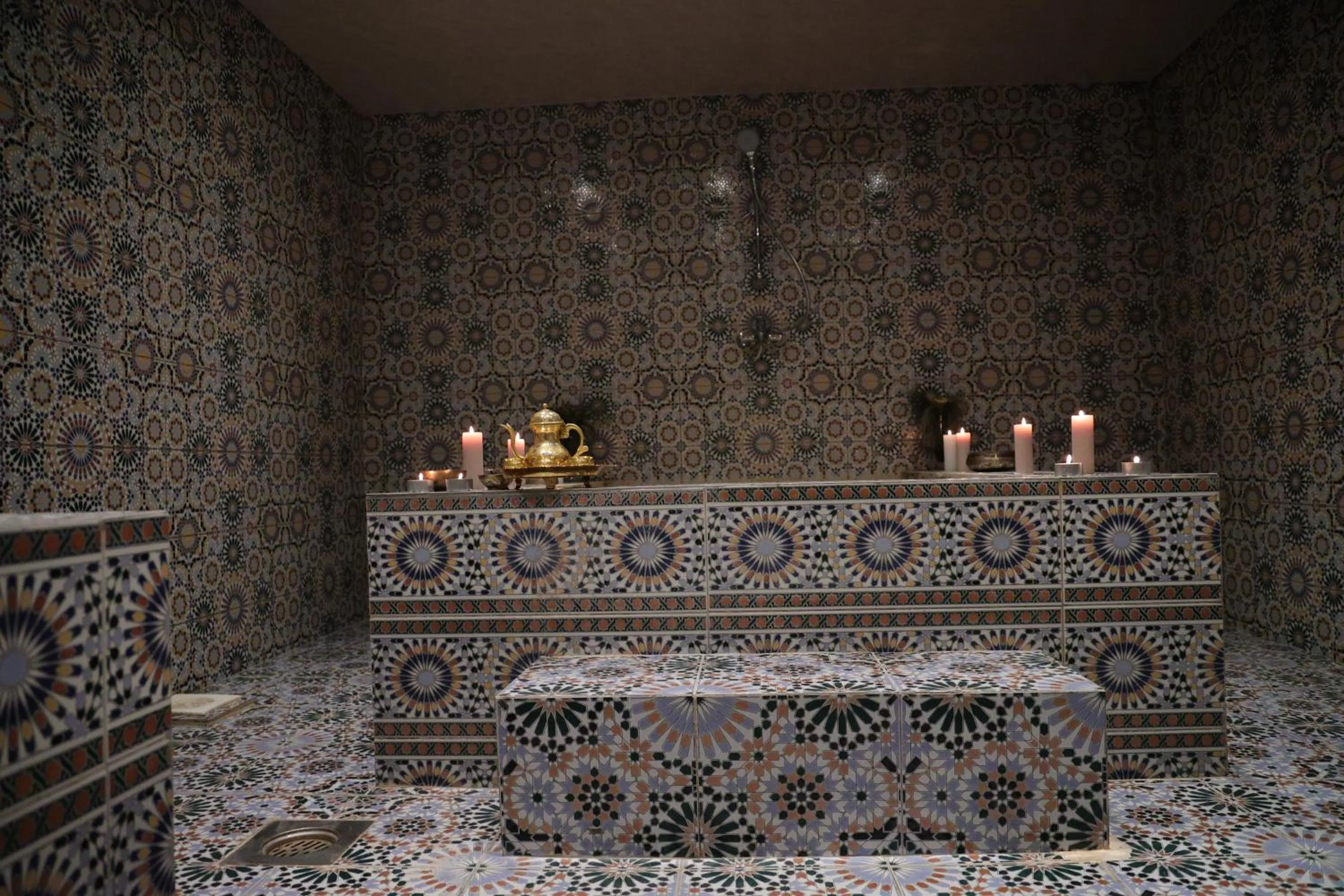 Riviera Hotel and Beach Lounge, Beirut