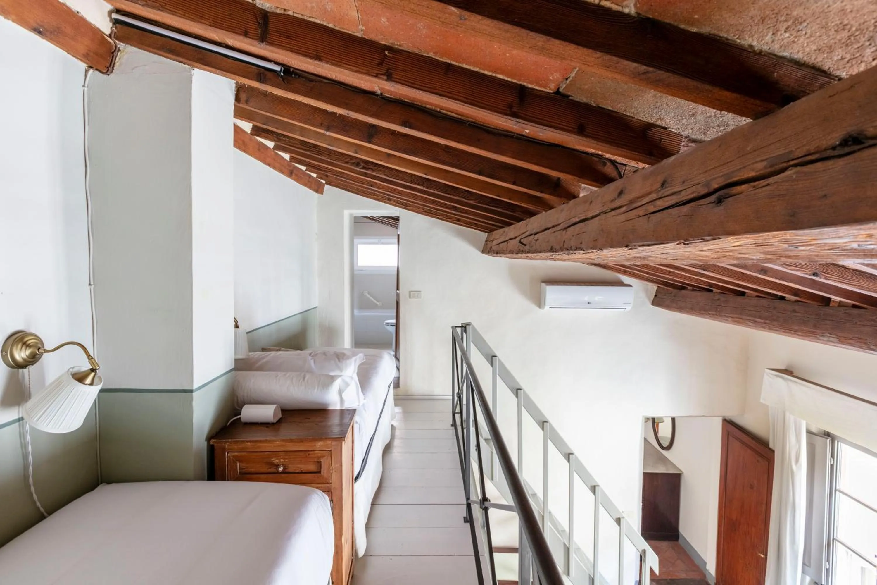 Bed in Numa Florence Palazzo Belfiore