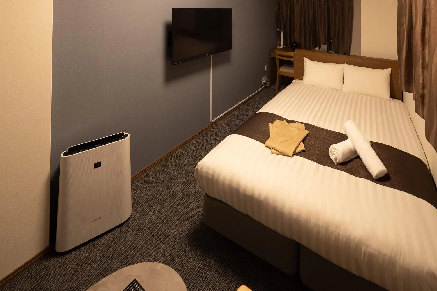 Photo of the whole room, Bed in Coruscant Hotel NagasakiekiⅢ