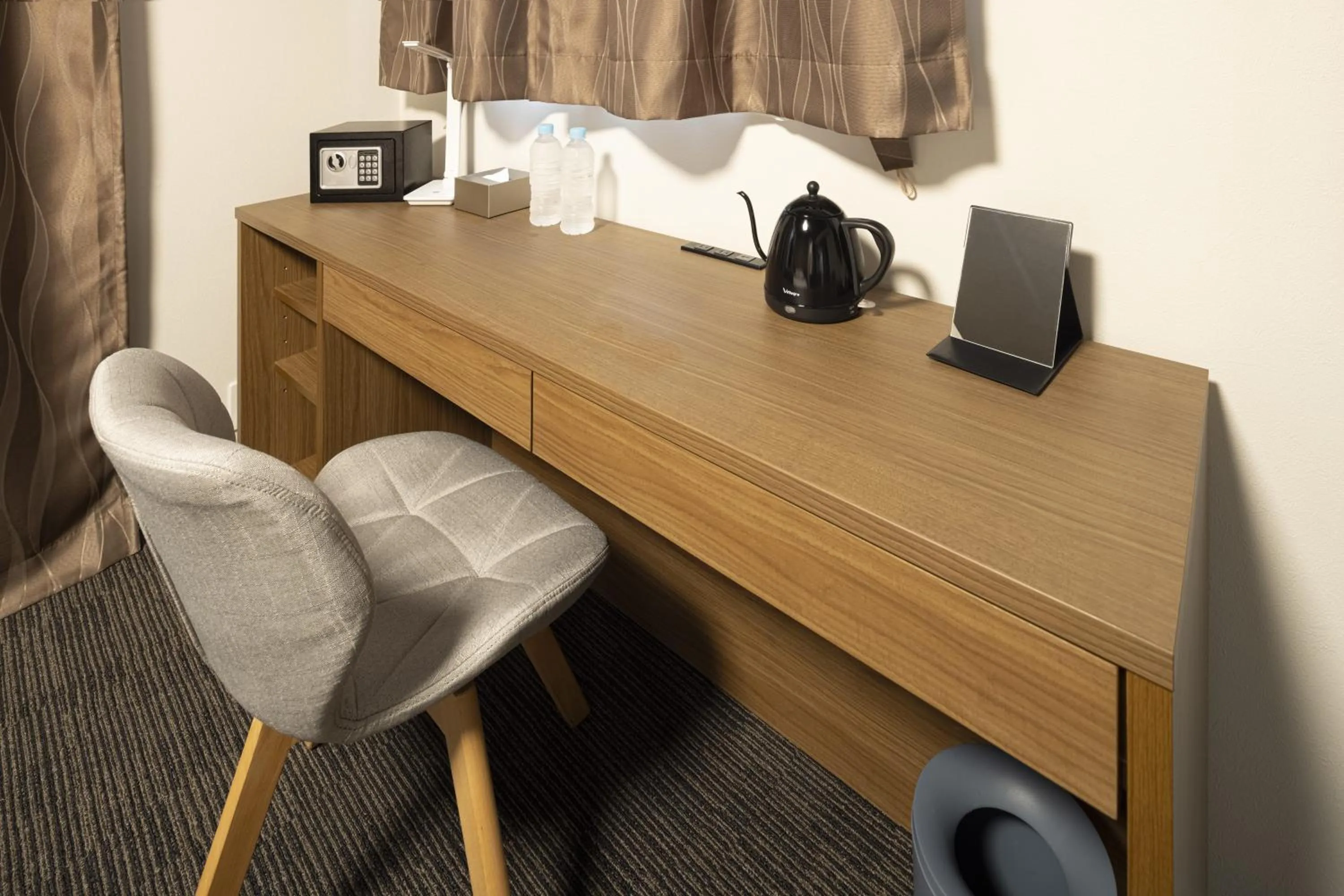 Photo of the whole room in Coruscant Hotel NagasakiekiⅢ