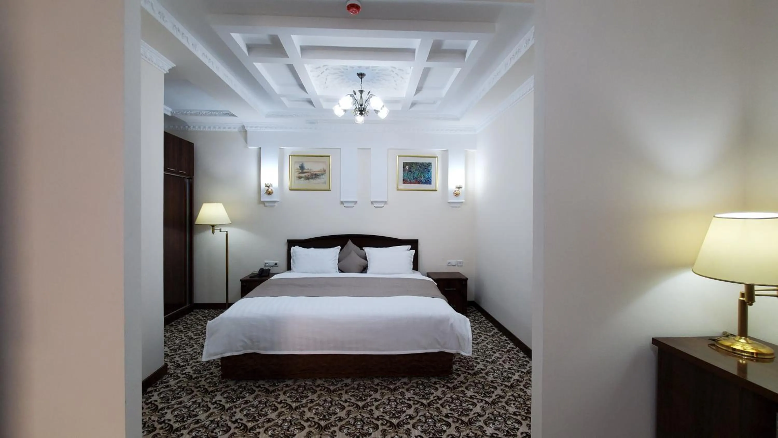 Bed in Hotel Maroqanda