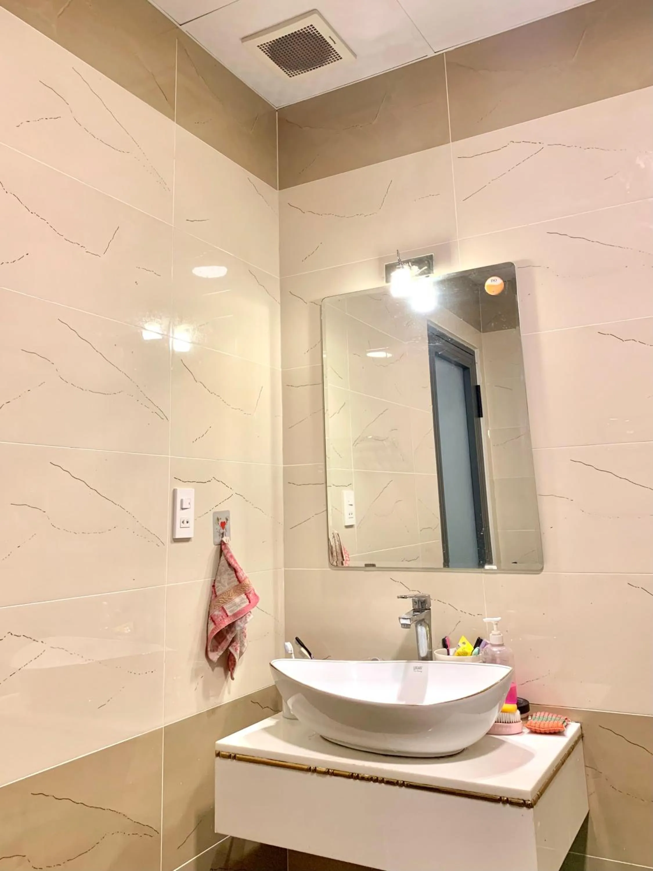 Bathroom in Family Homestay Dalat Casa