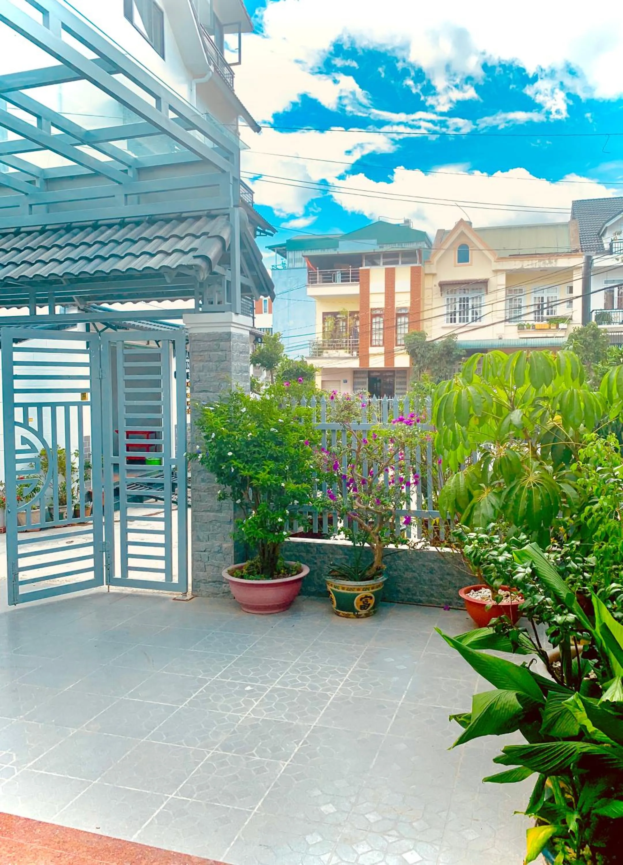 Property building in Family Homestay Dalat Casa