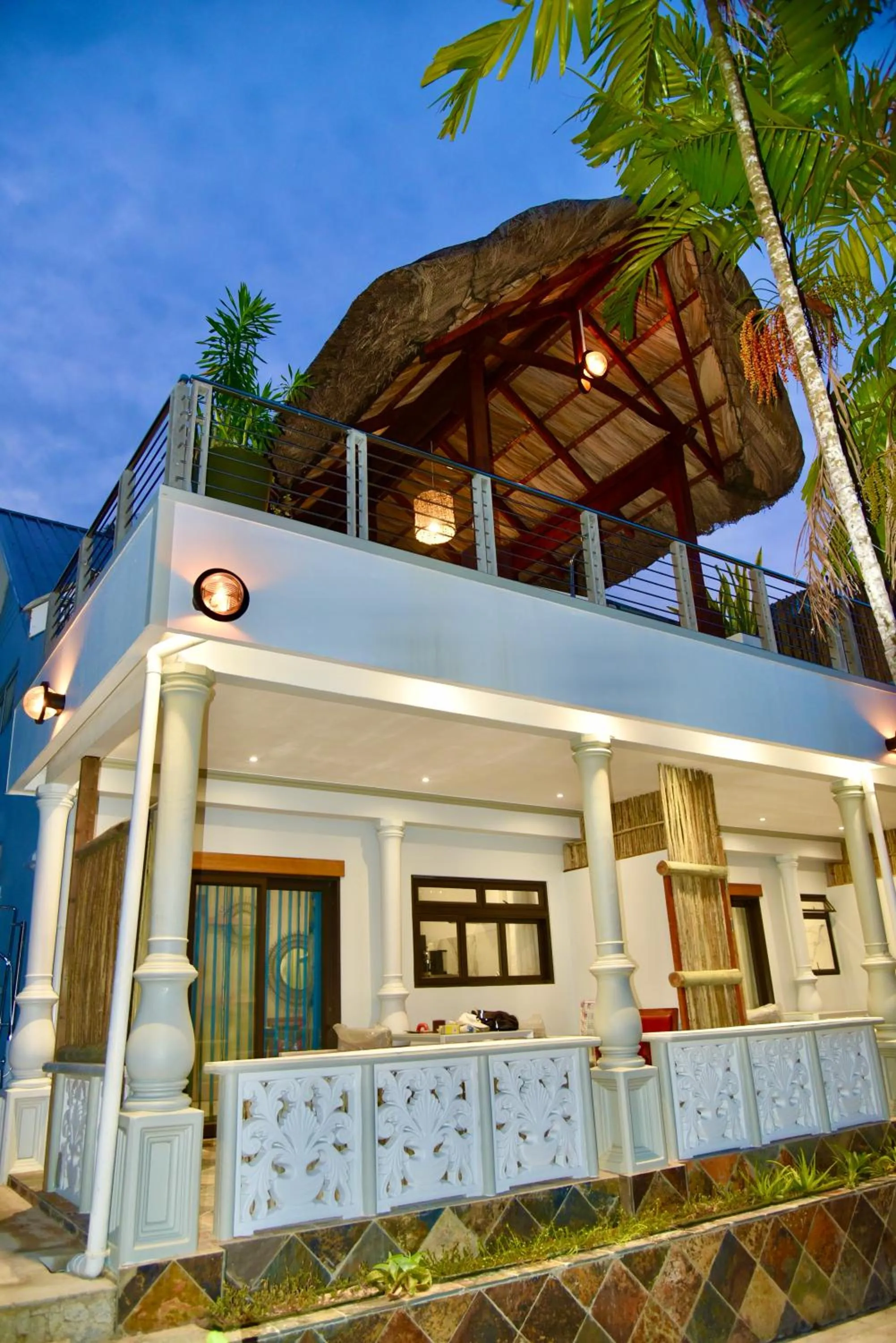 Property building in SEA SPLASH SELF CATERING And La Petite Maison