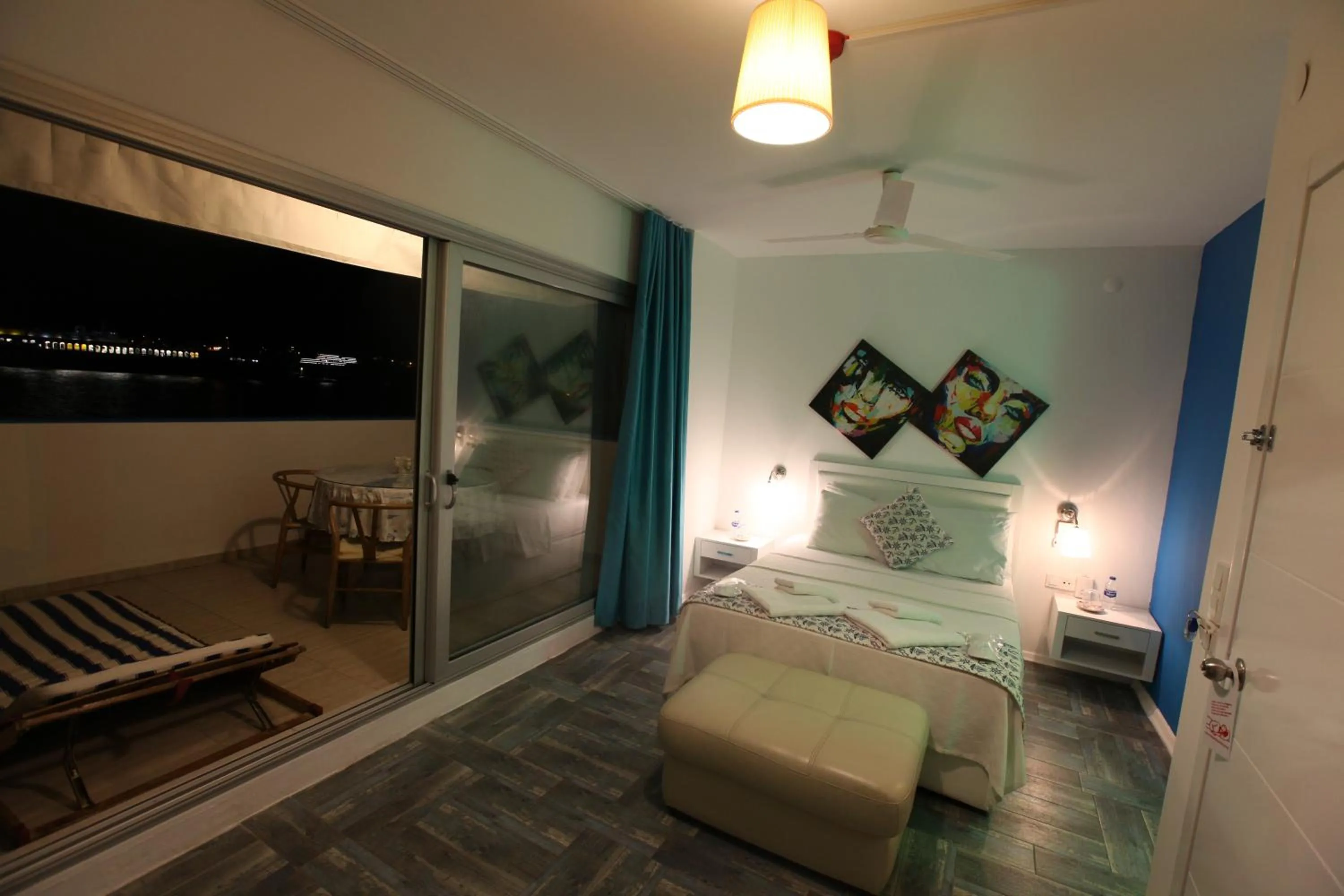 Photo of the whole room, Bed in Larimar Hotel Cesme