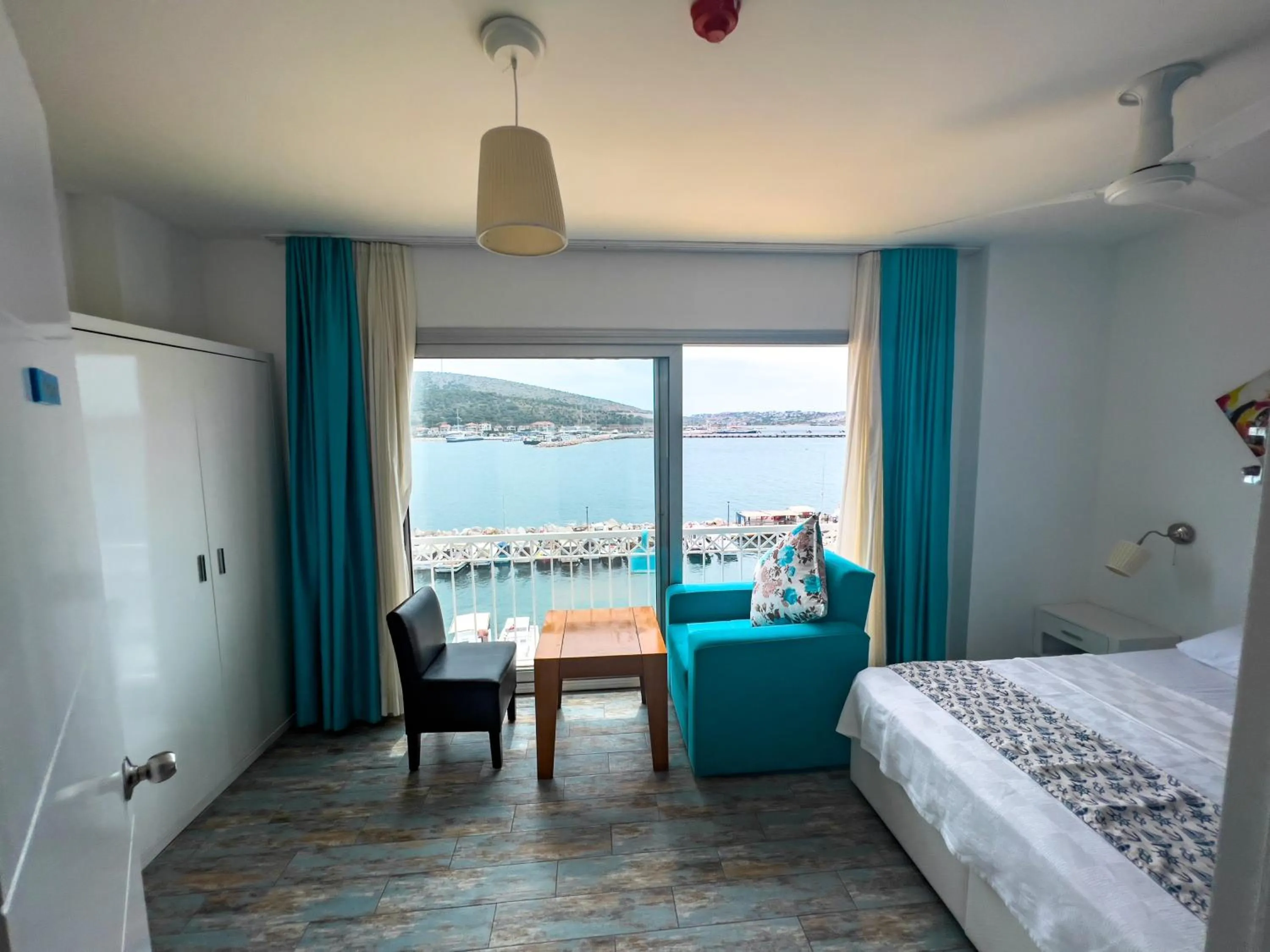Sea view, Bed in Larimar Hotel Cesme
