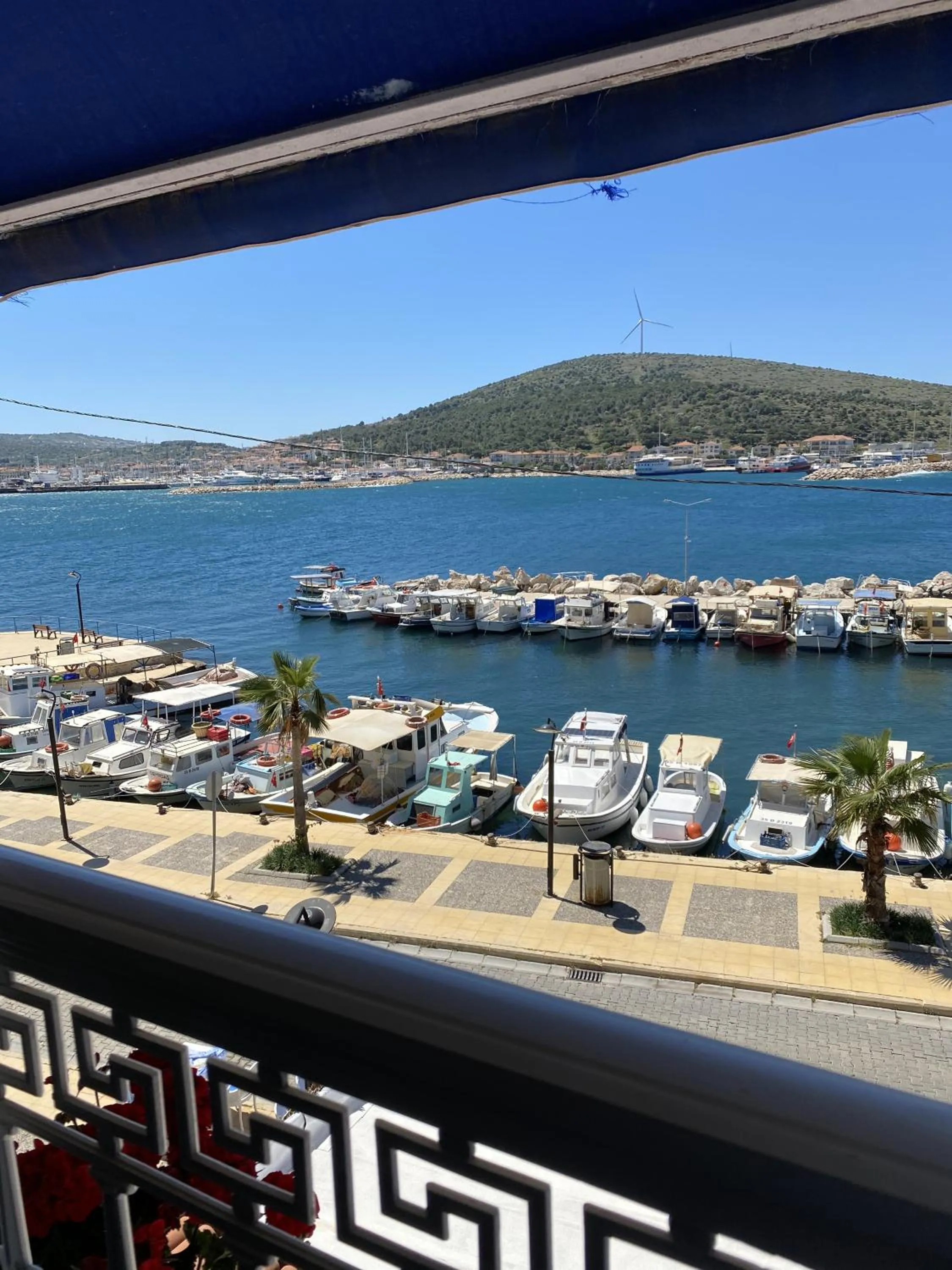 Sea view in Larimar Hotel Cesme