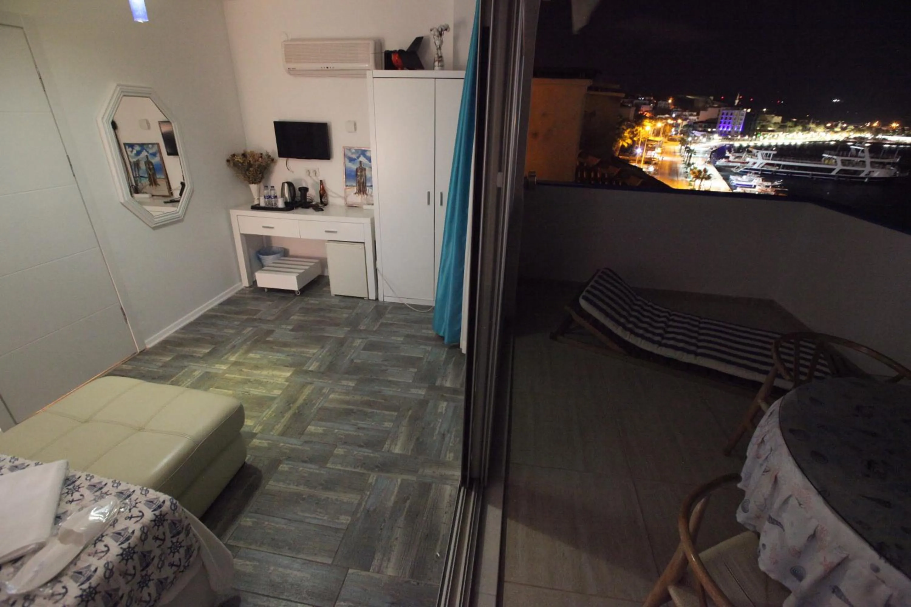 Massage in Larimar Hotel Cesme