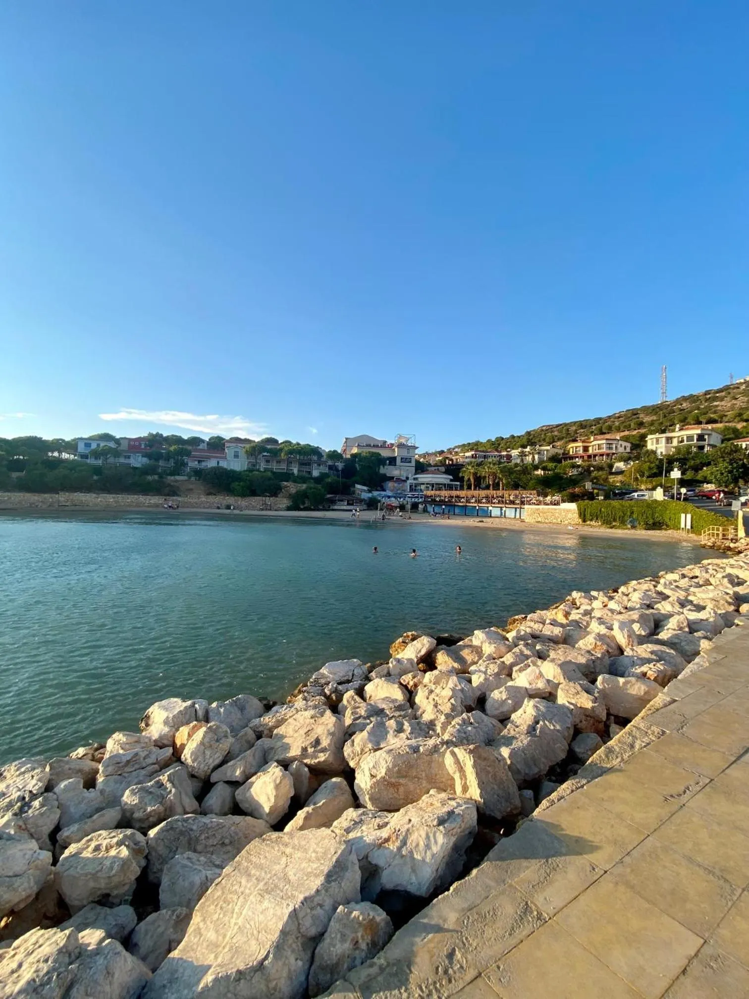 Beach in Larimar Hotel Cesme